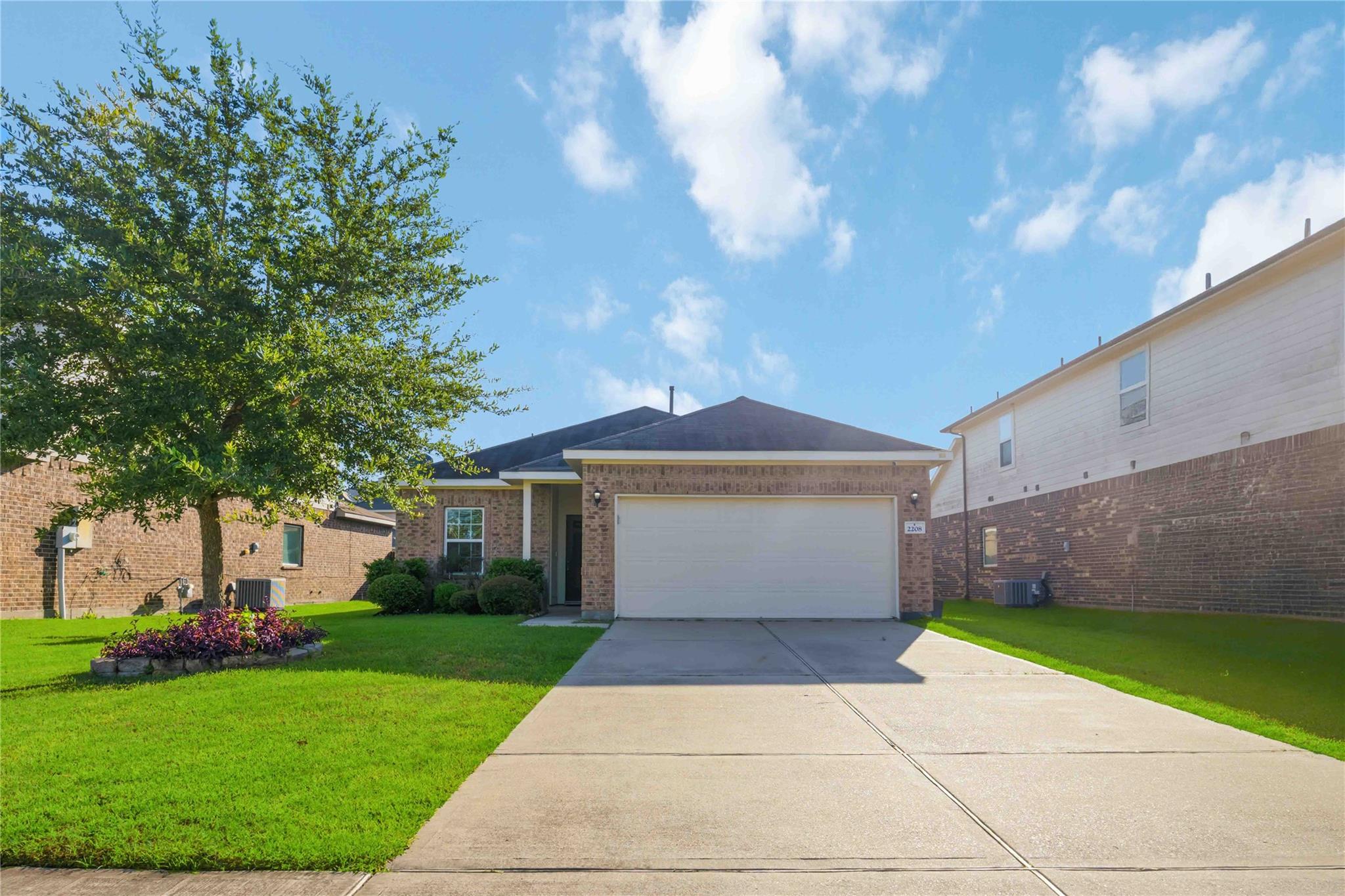 2208 Ruby Drive — photo