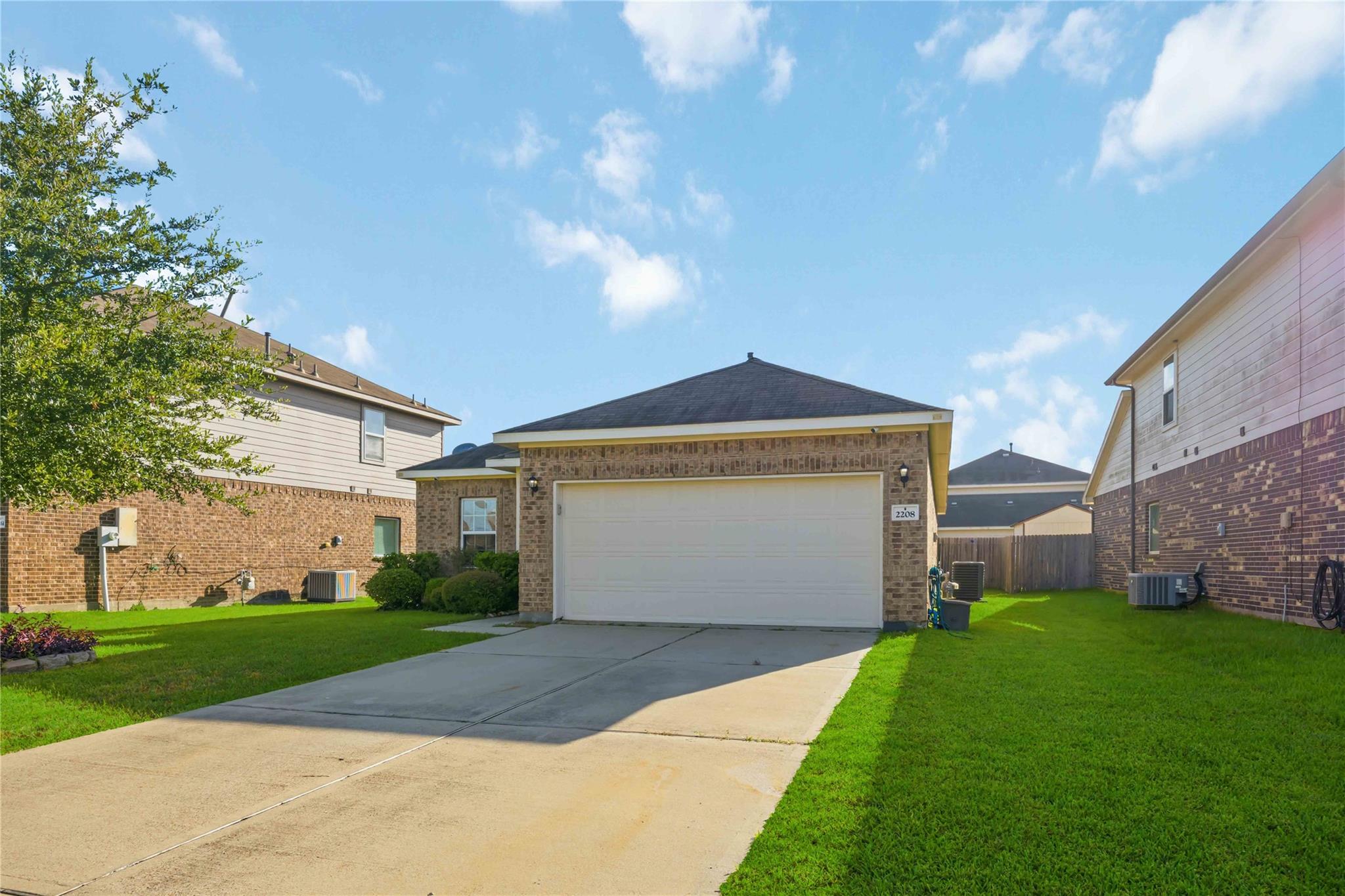2208 Ruby Drive, Texas City, TX 77591 — photo 2