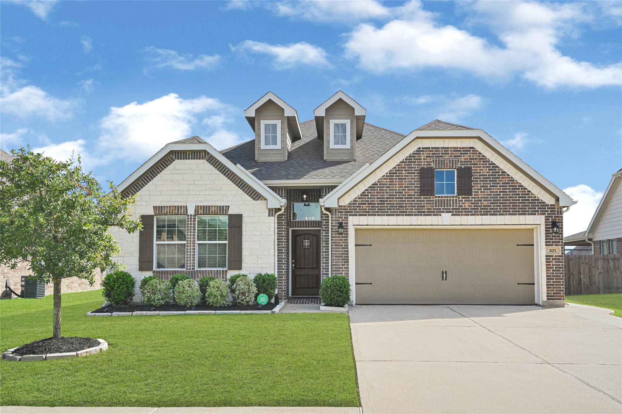 207 San Marcos Drive — photo