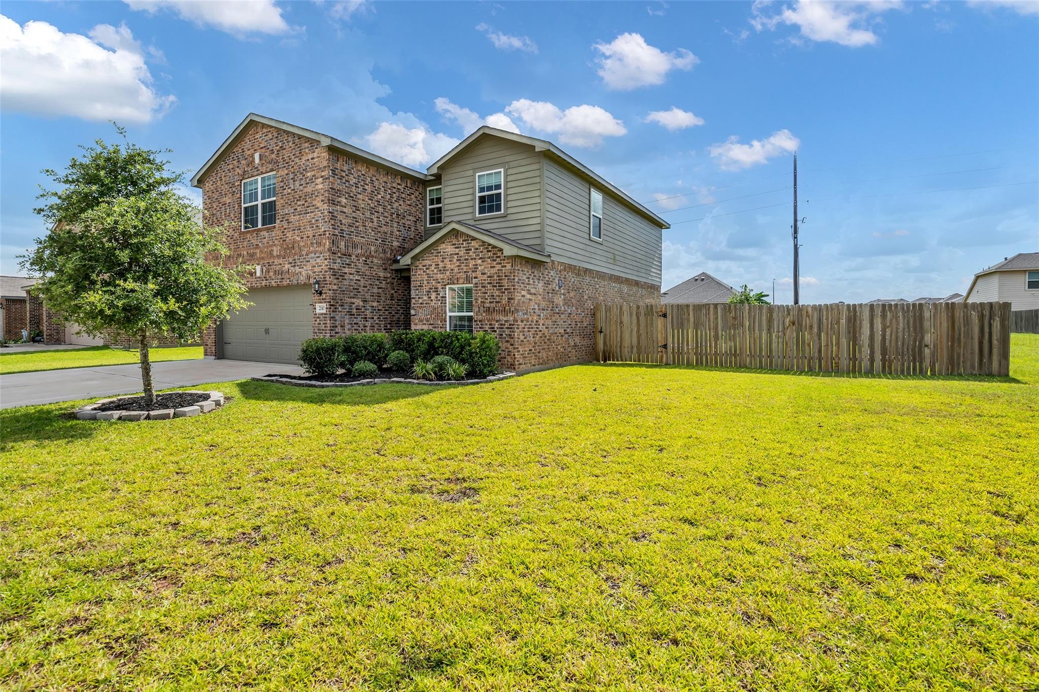 21103 Solstice Point Drive — photo