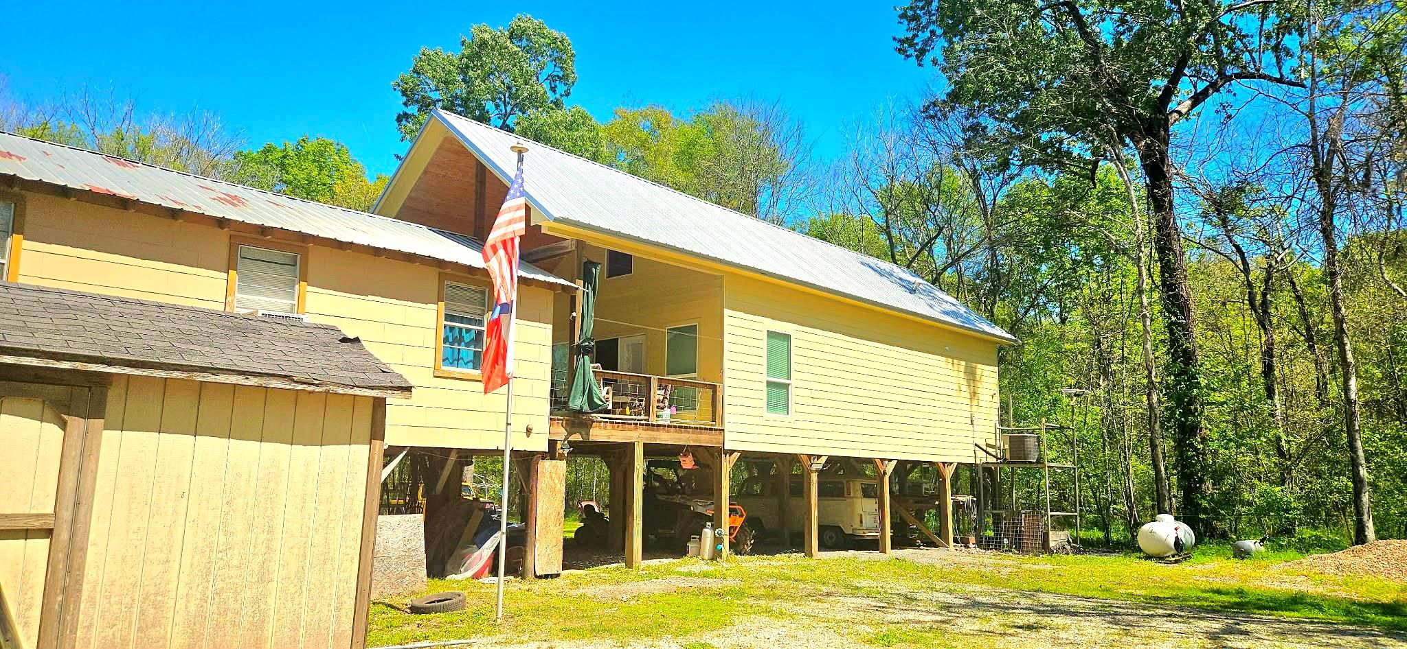 978 County Road 2859 — photo