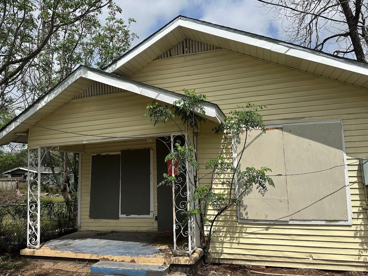 507 Blue Bonnet Street — photo