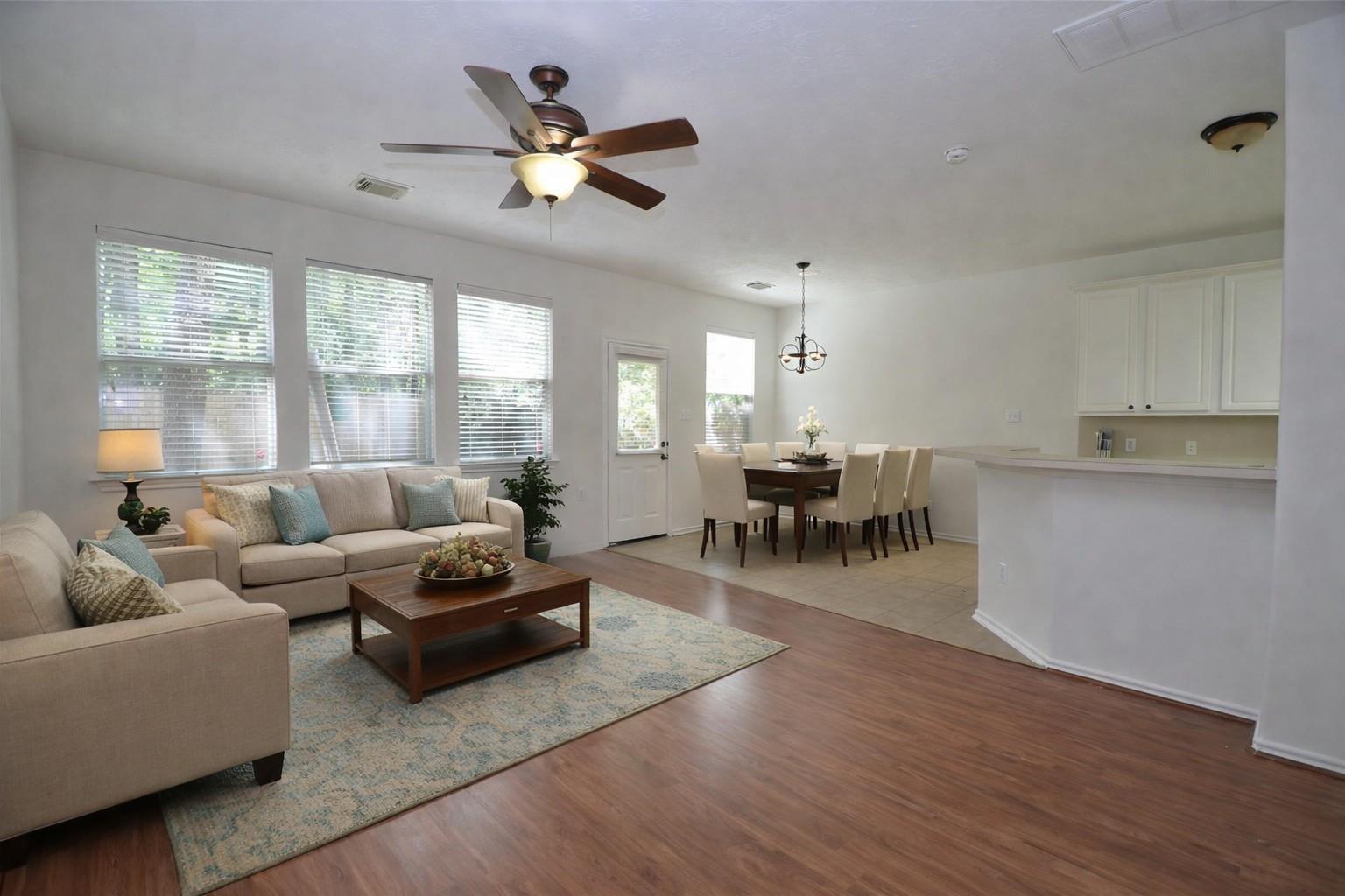 226 W Stedhill Loop — photo