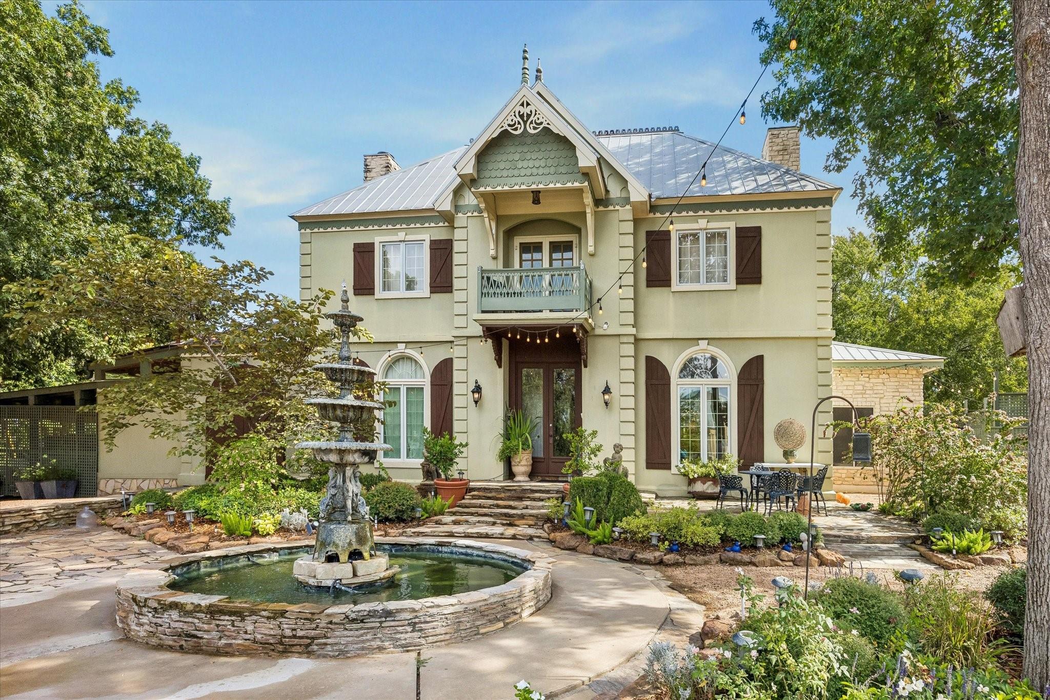 207 W Mill Street — photo