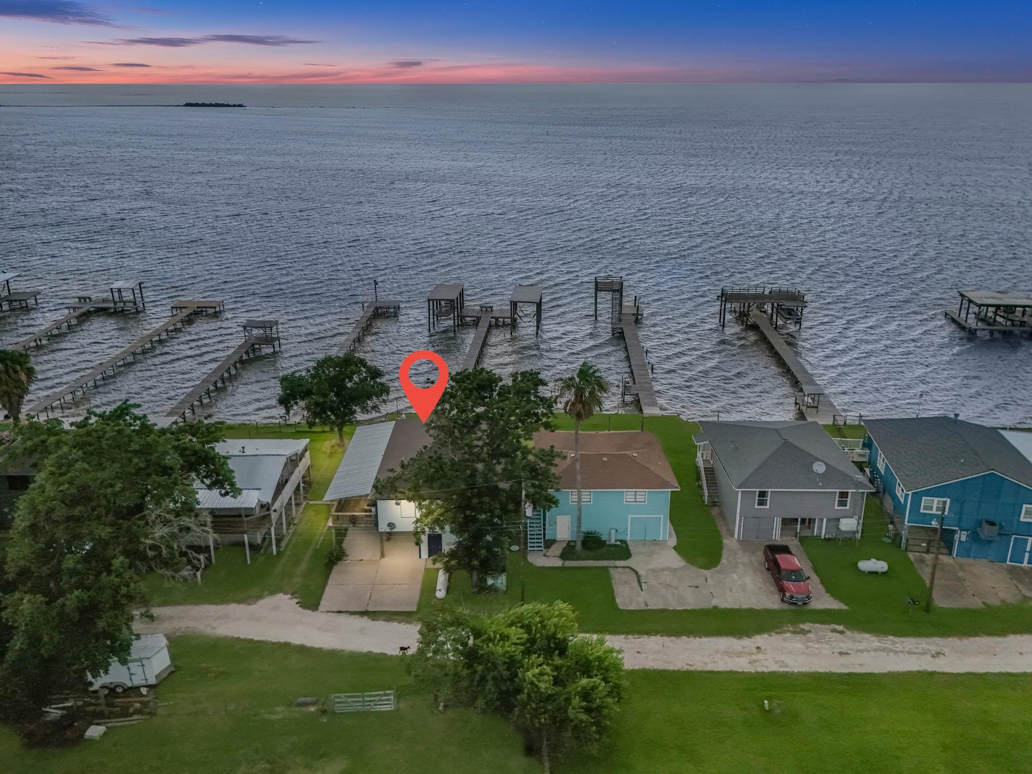 211 Captains Road — photo