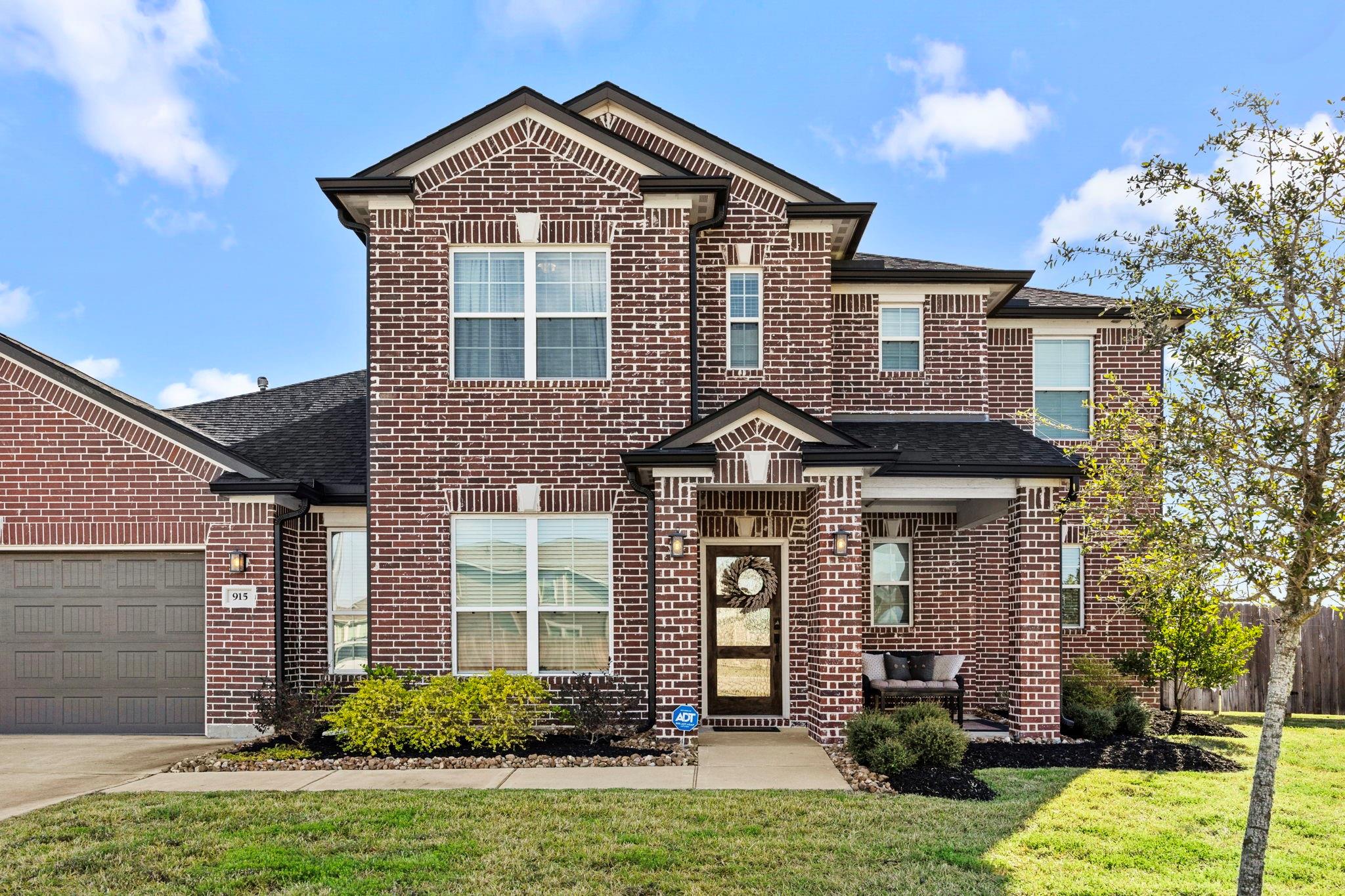915 Bernard Meadows Drive — photo
