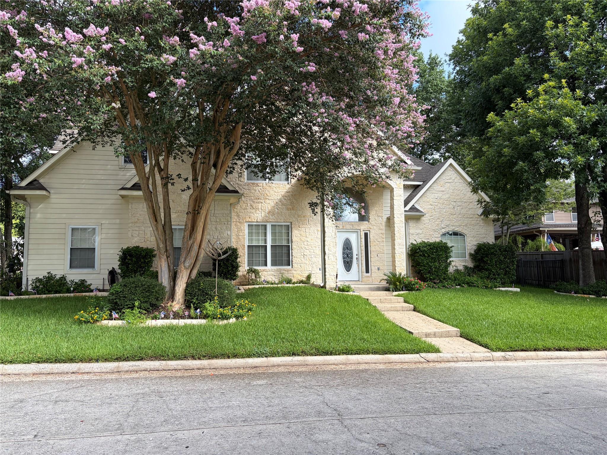 13602 Sun Valley Court — photo