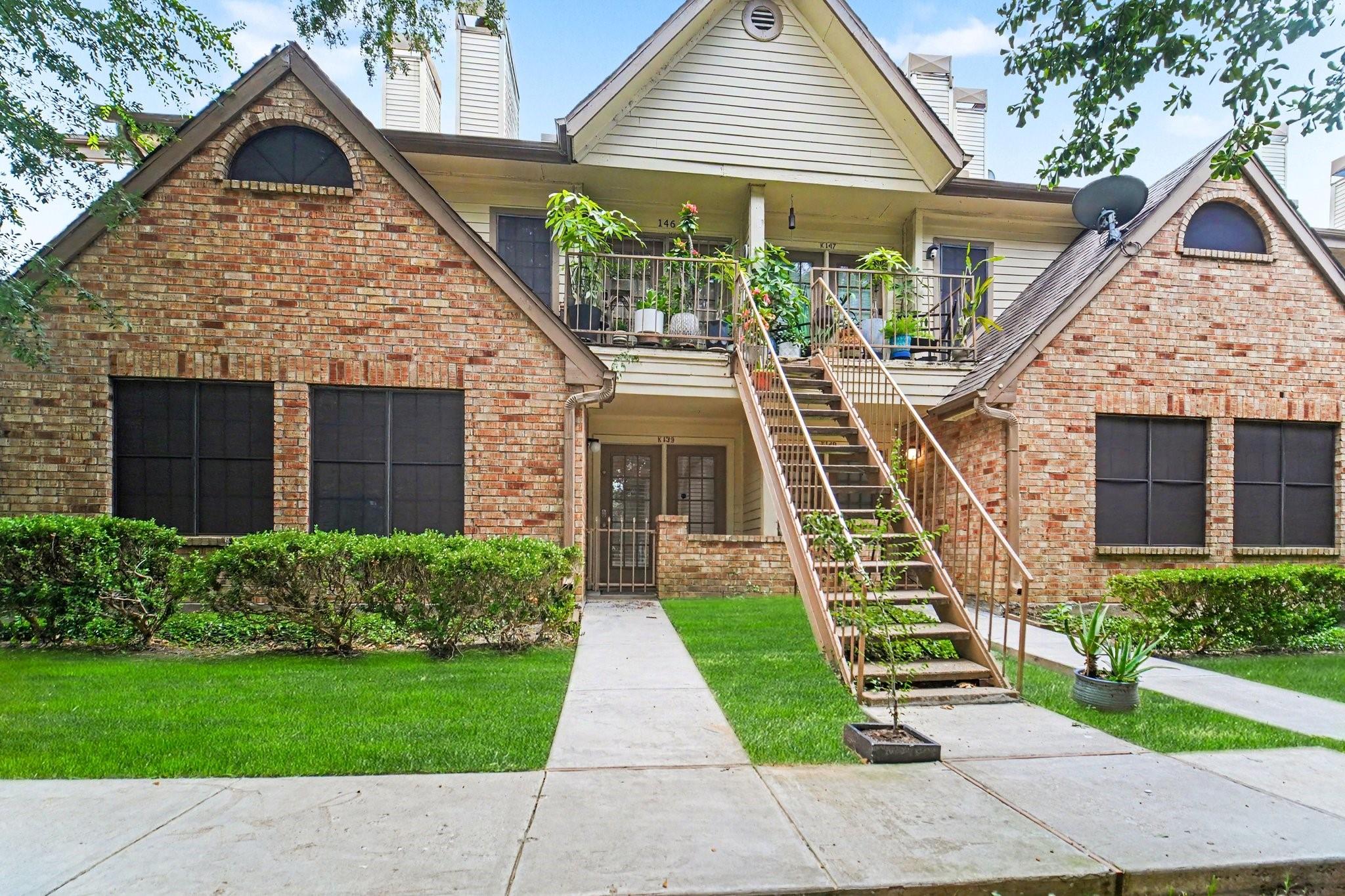 2425 Holly Hall Street #139 — photo
