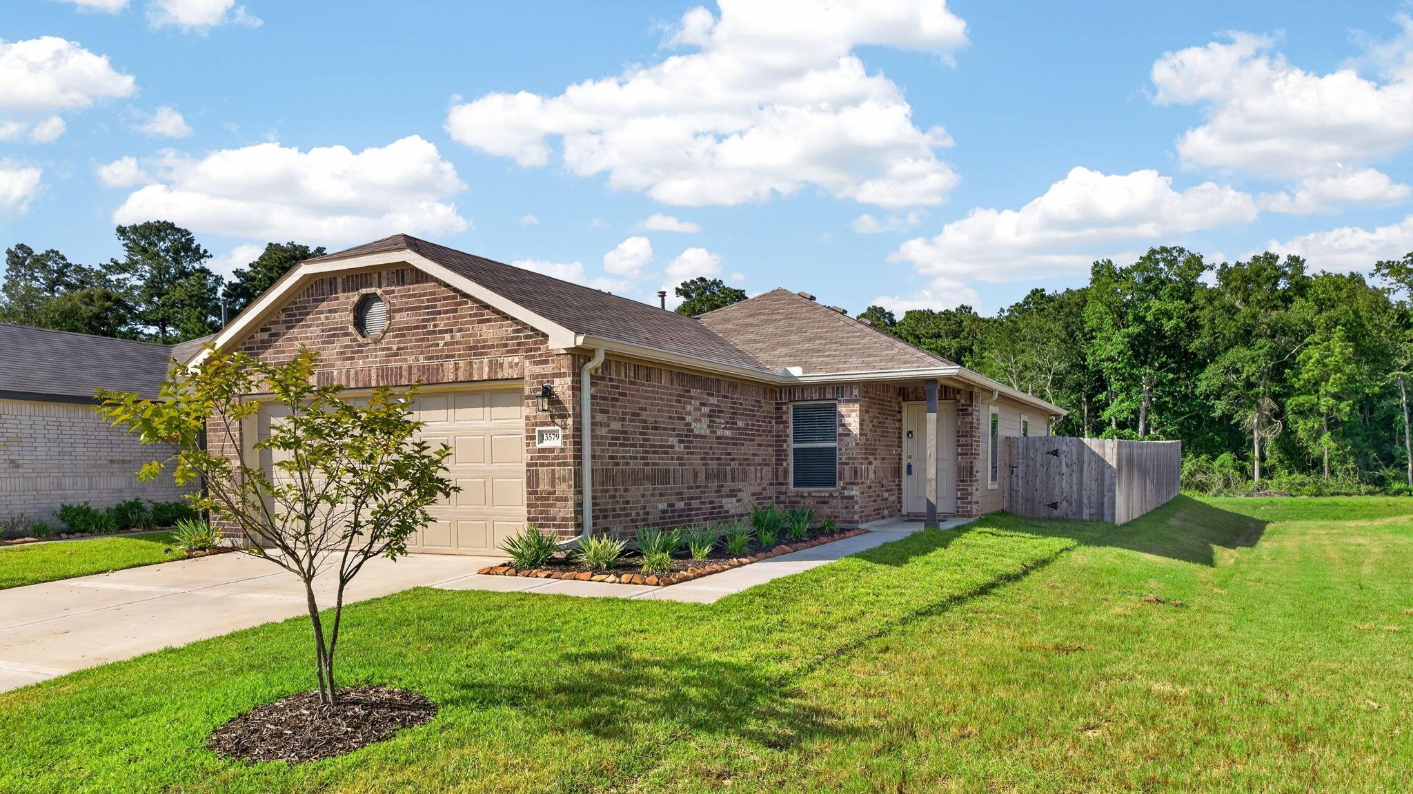 13579 Bay Springs Drive — photo