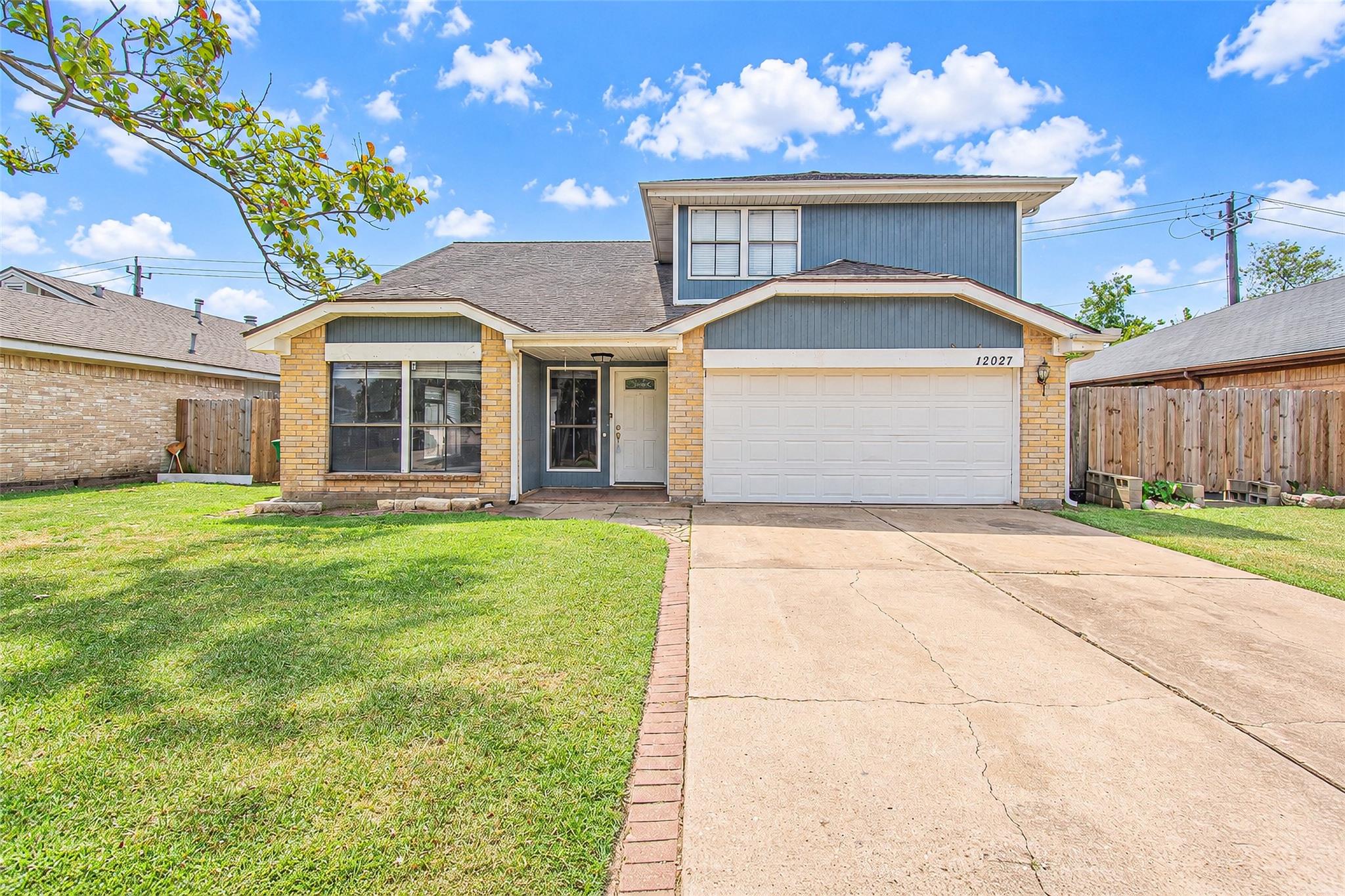 12027 Huntington Park Drive — photo