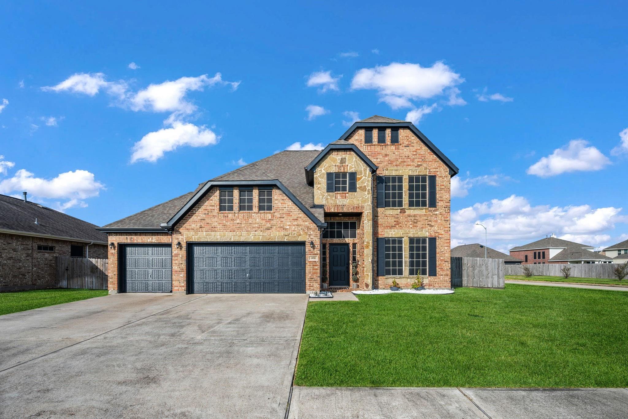 202 San Marcos Drive — photo