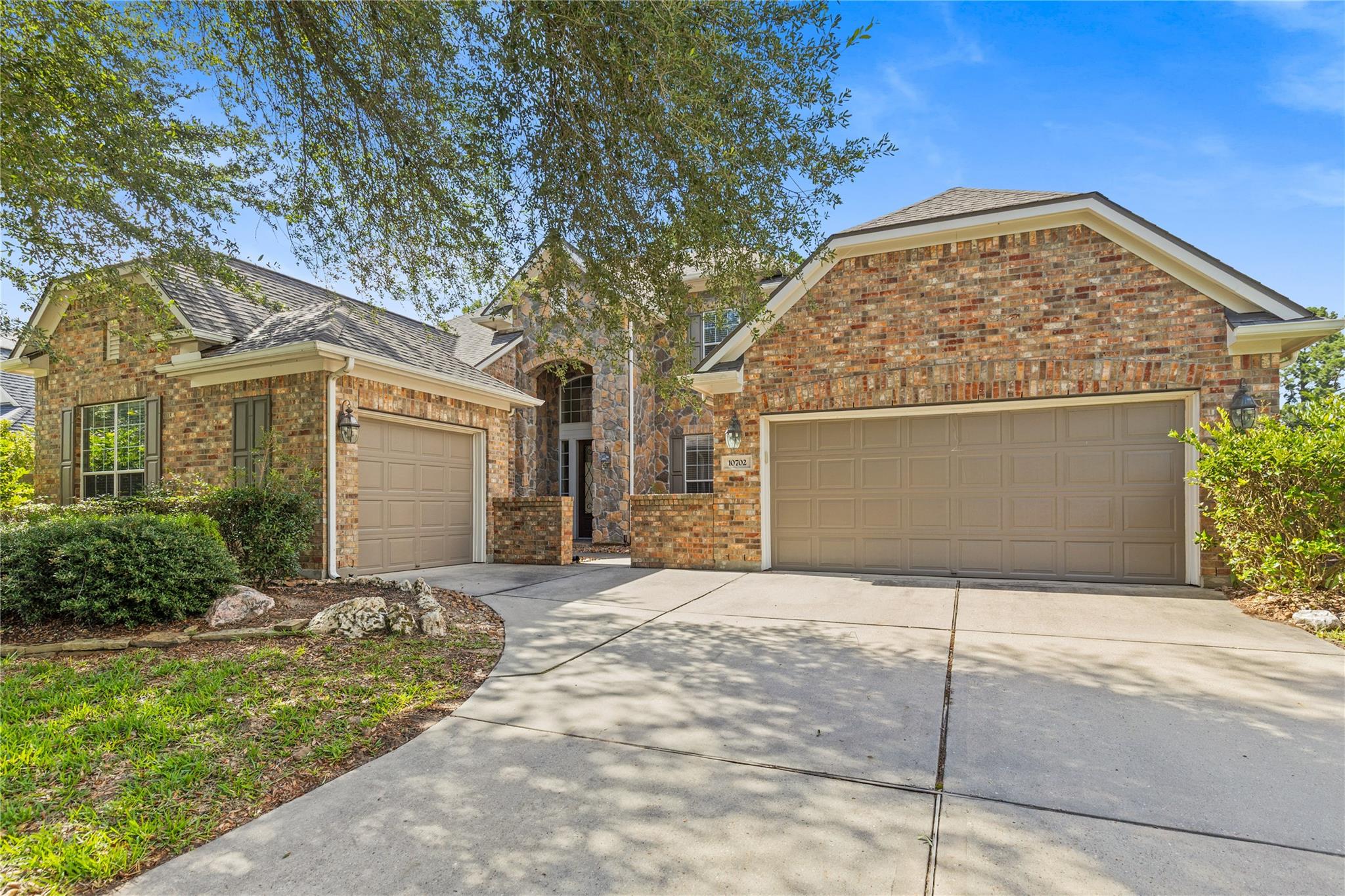 10702 Winding Green Drive — photo
