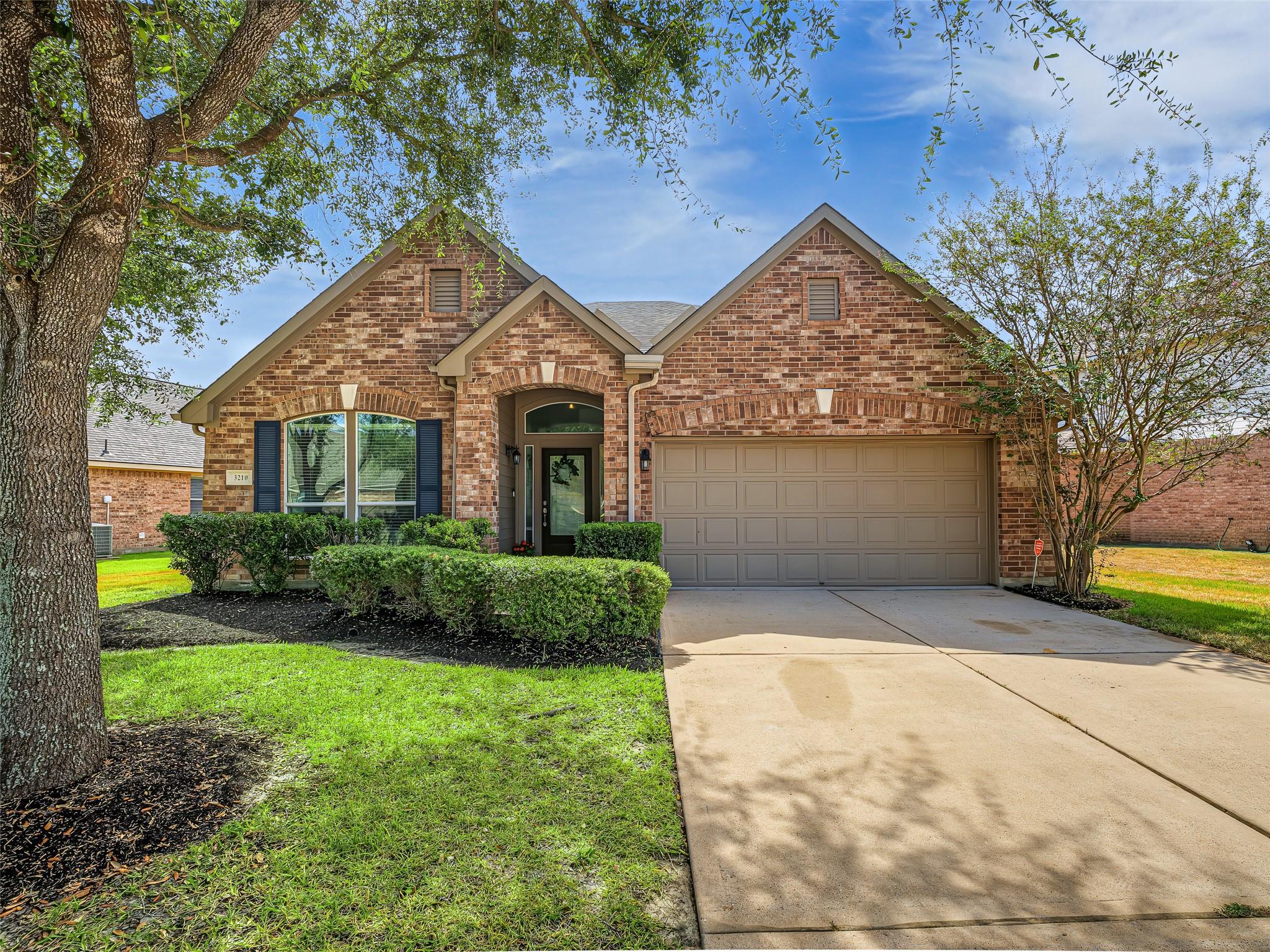 3210 Sabine Spring Lane — photo