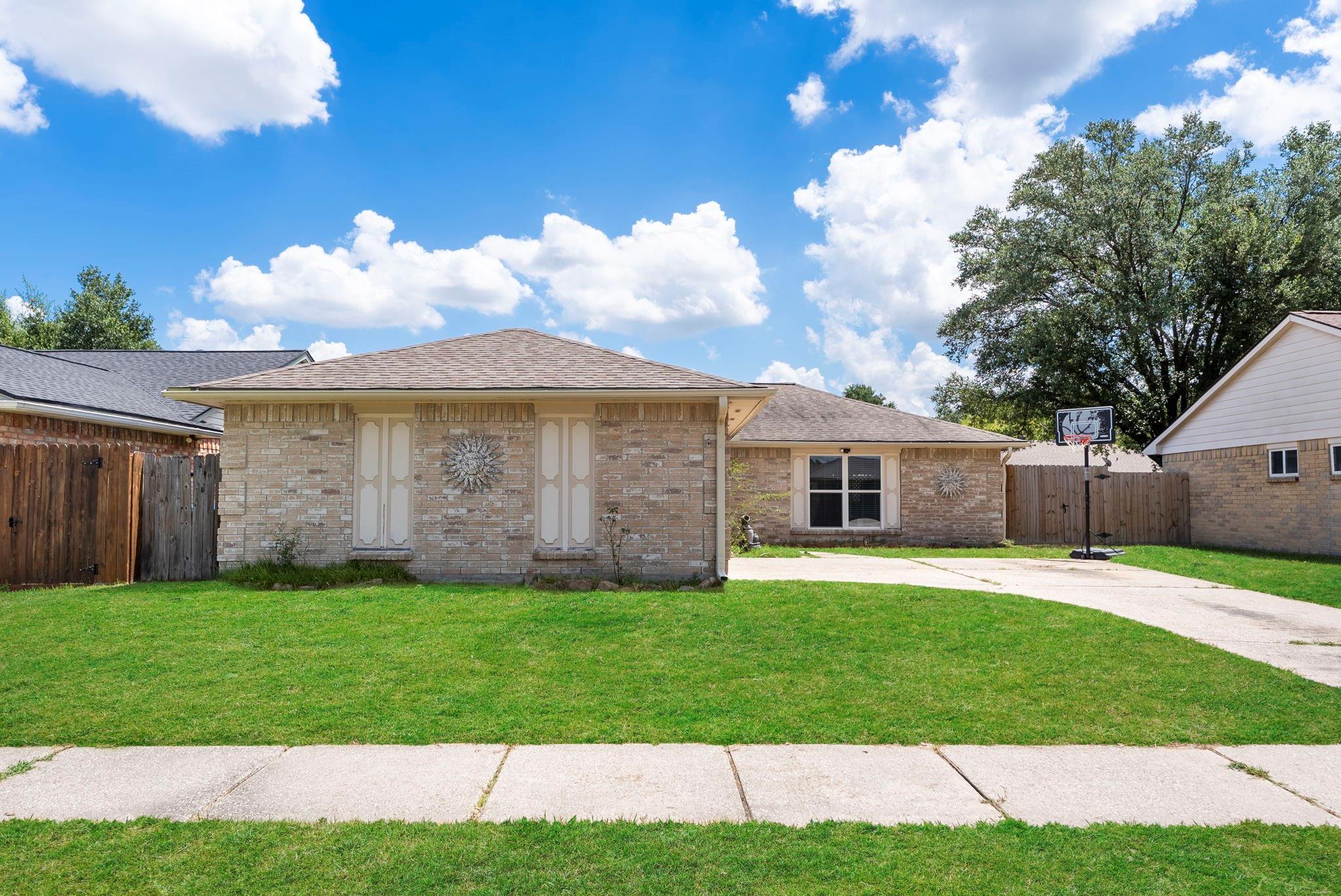 21022 Fernhollow Lane — photo