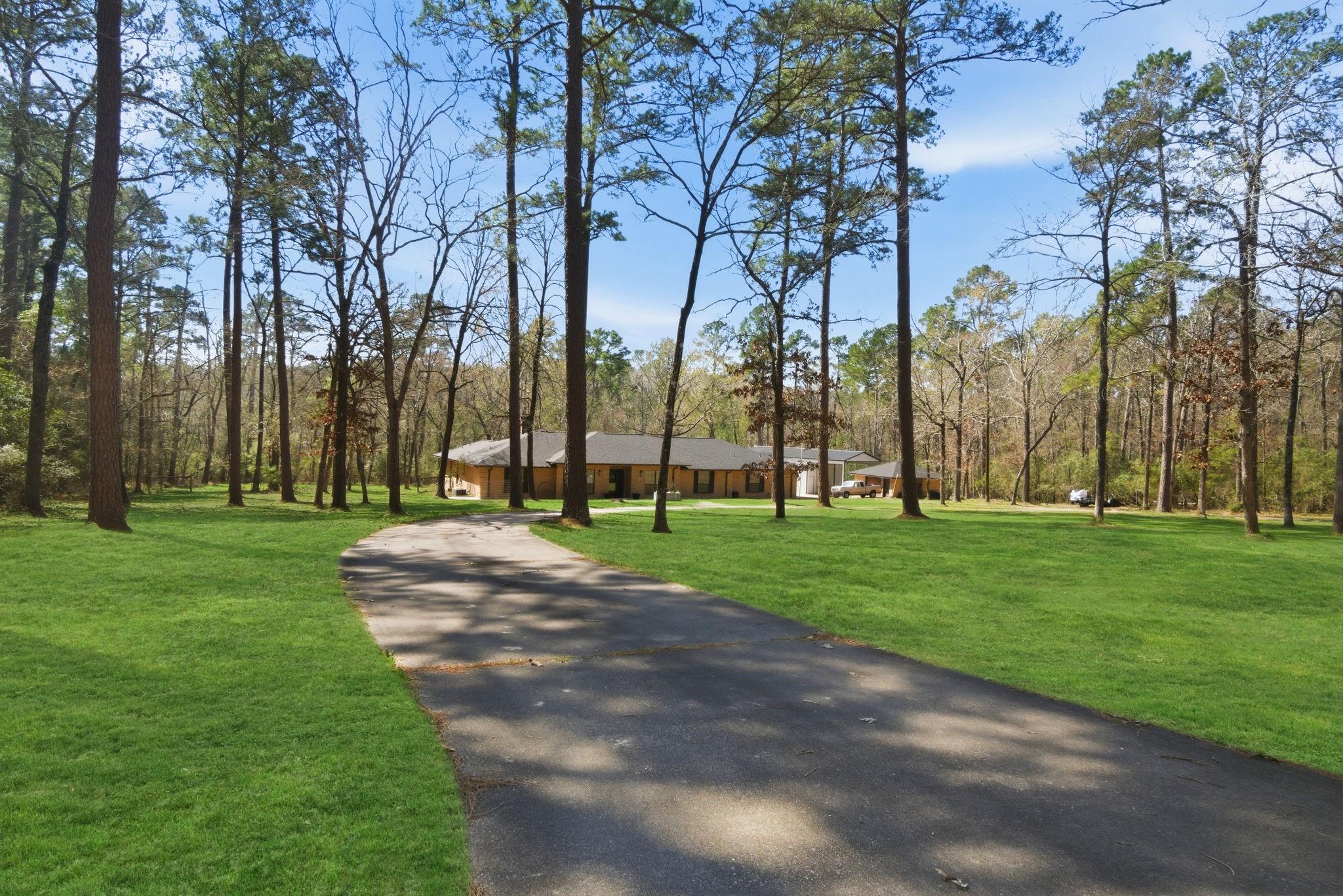 233 Pebble Creek — photo