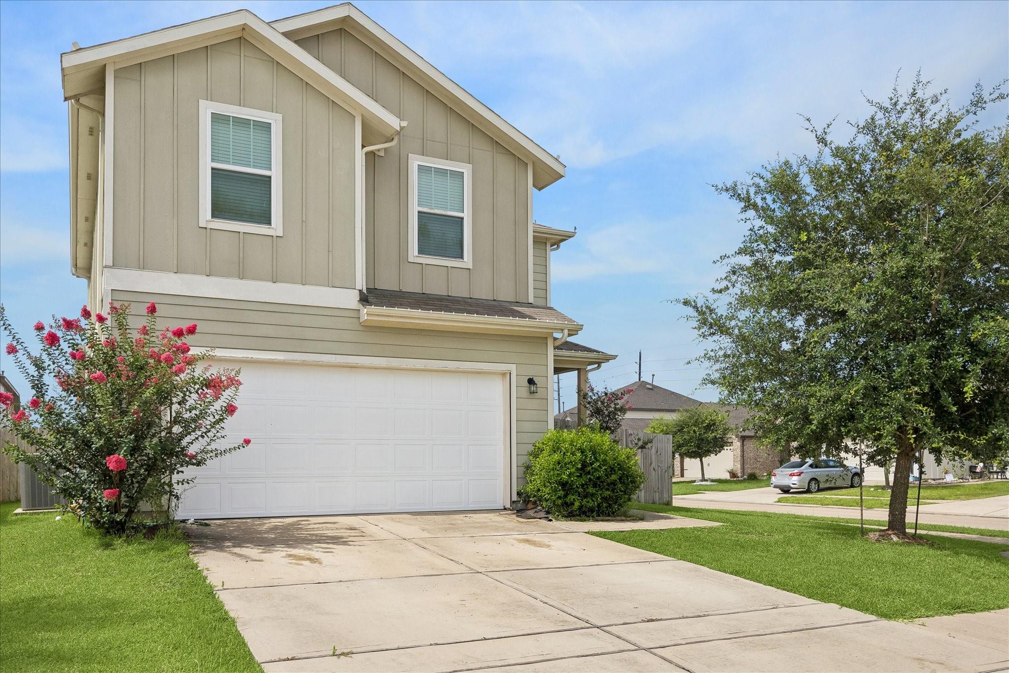 25735 Royal Catchfly Road — photo