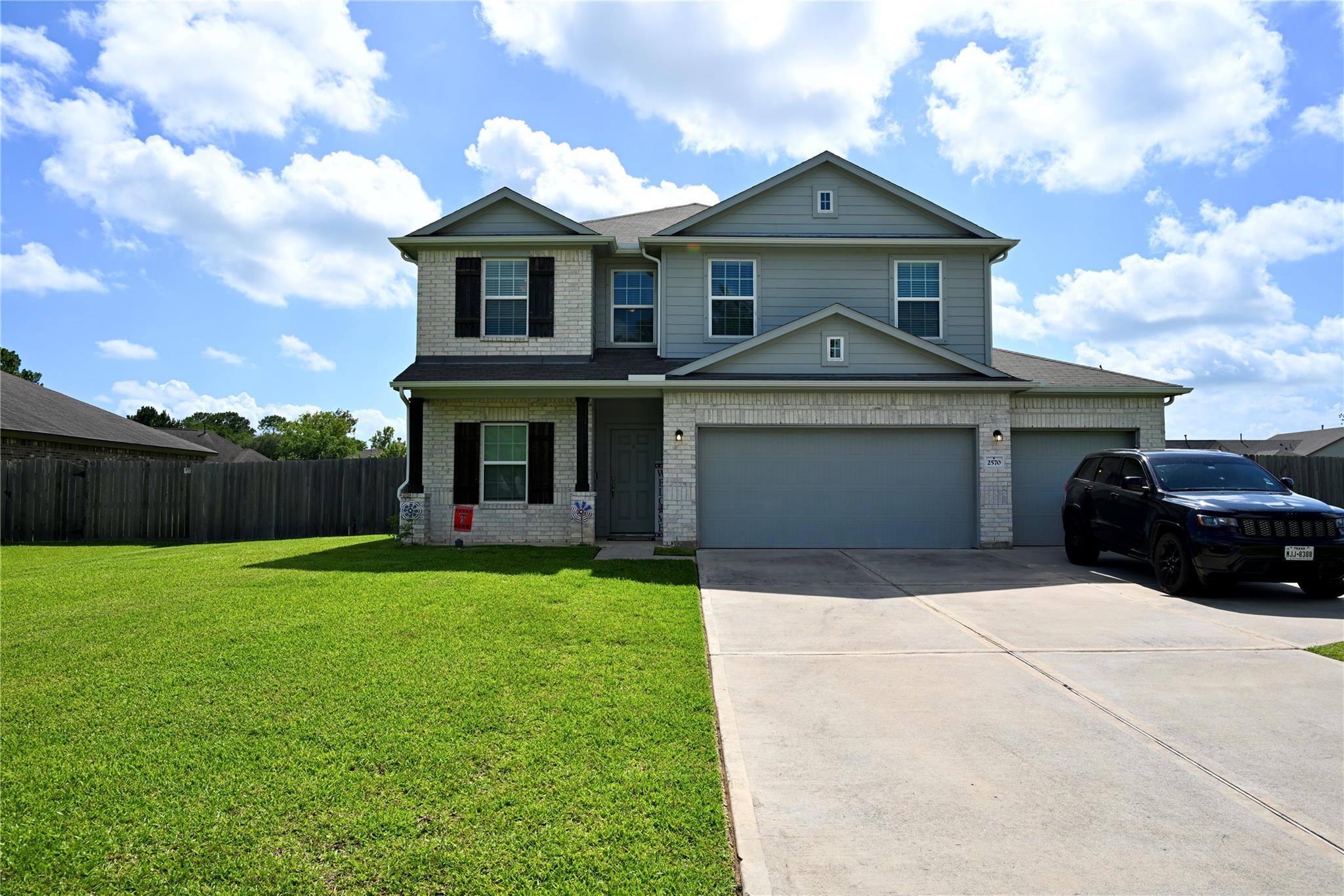 2570 Turberry Drive — photo