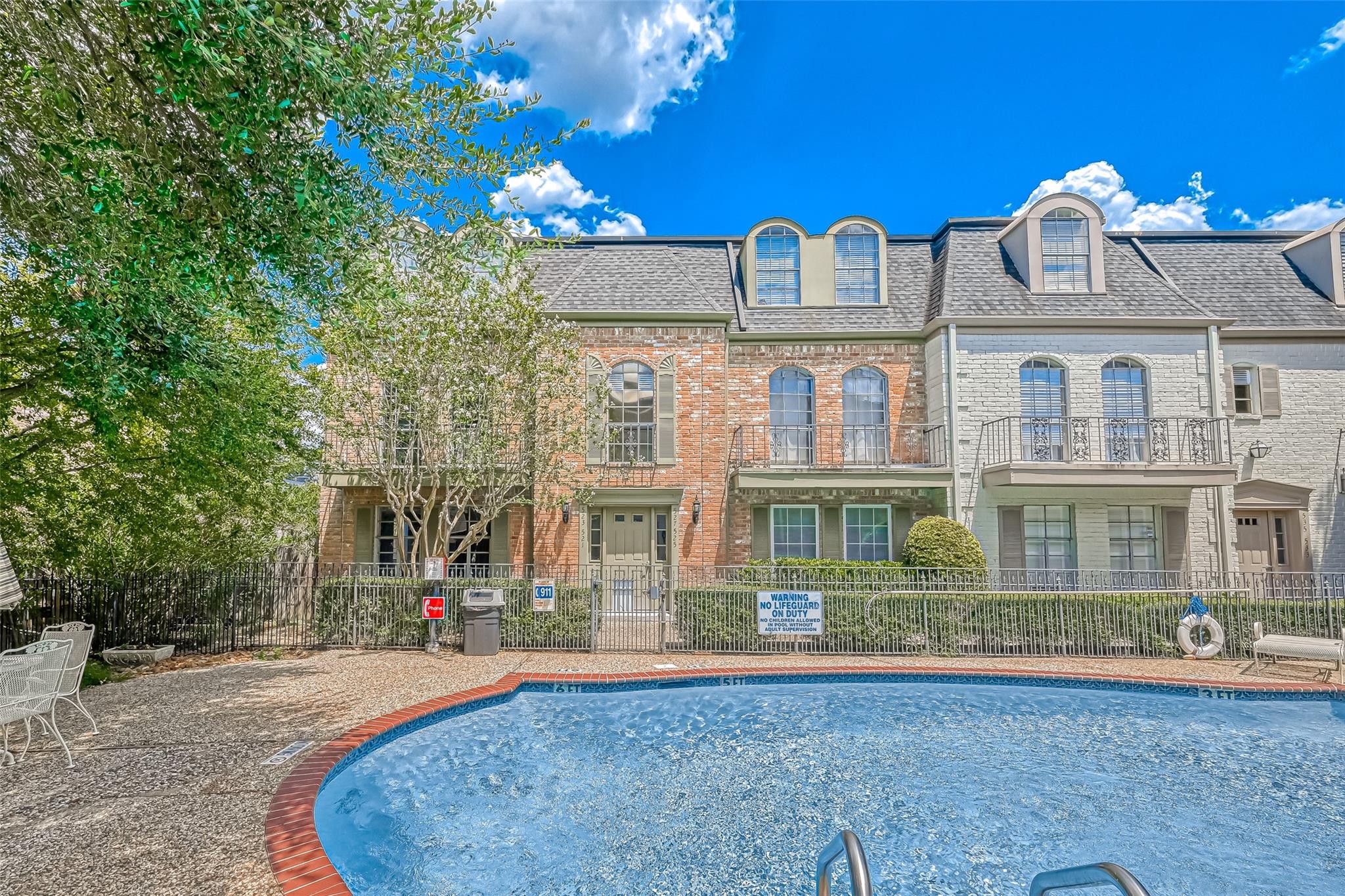 527 N Post Oak Lane #527 — photo