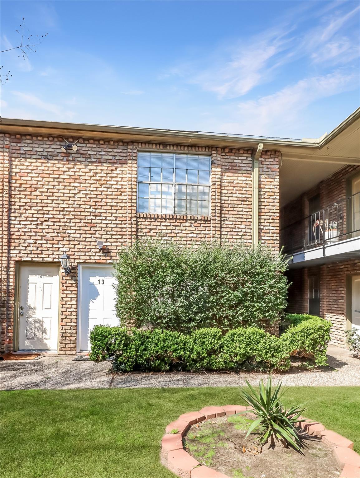 6401 Skyline Drive Drive #13 — photo