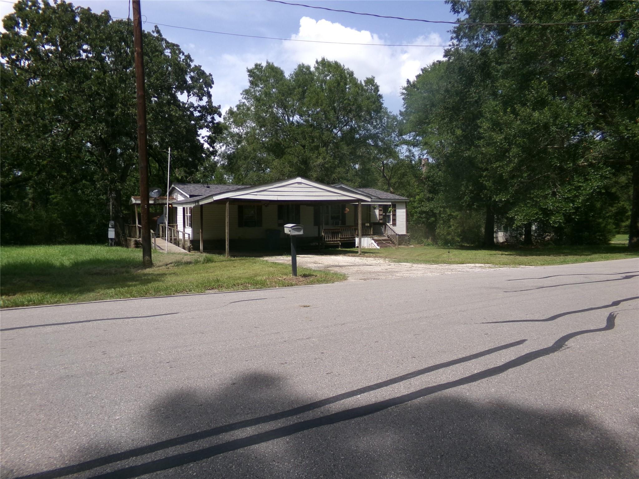 121 Lake Road — photo