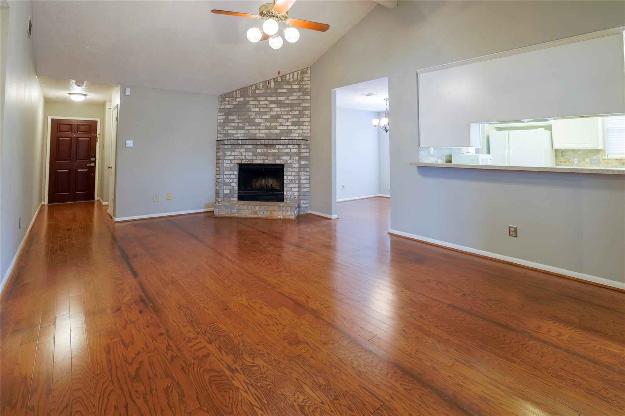 9844 Oriole, Conroe, TX 77385 — photo 2