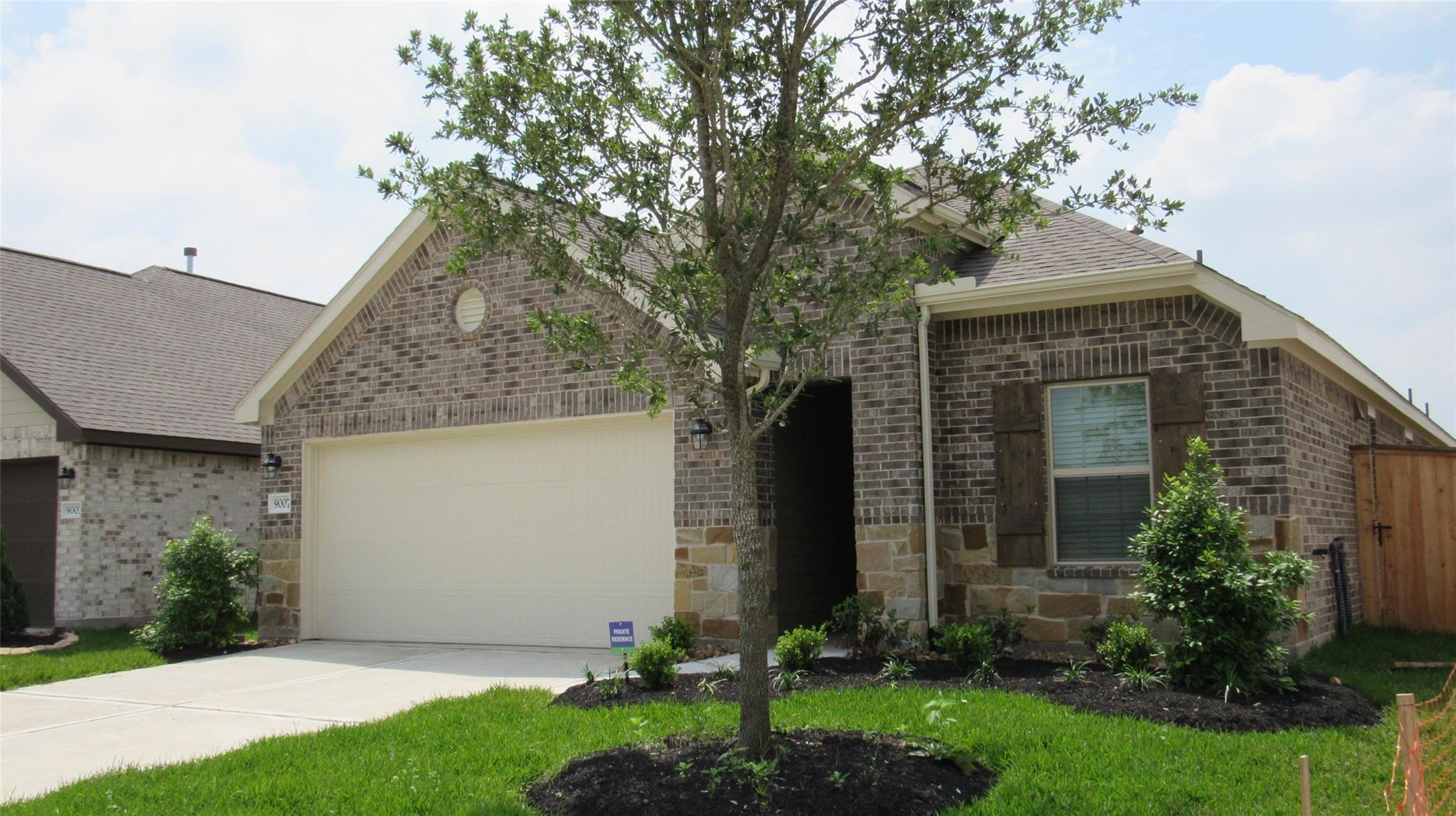 9007 Beacon Mill Drive — photo
