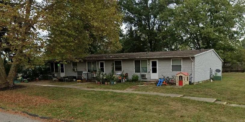 401 Marshall Ave — photo