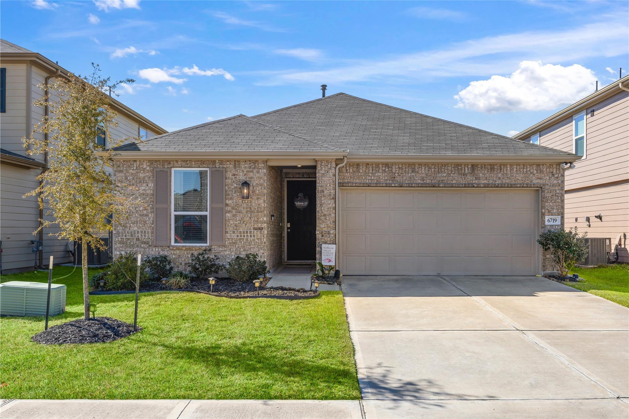6719 Waterbuck Trace — photo