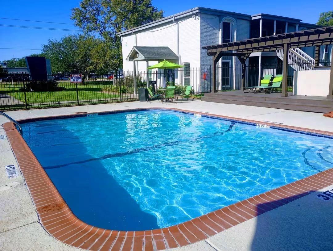 132 Oyster Creek Drive #18 — photo