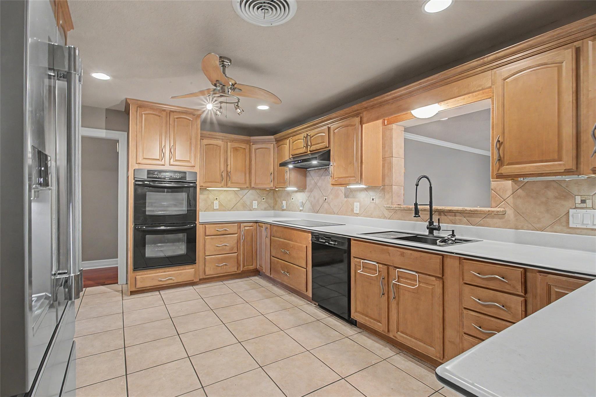 7213 Youpon Drive — photo