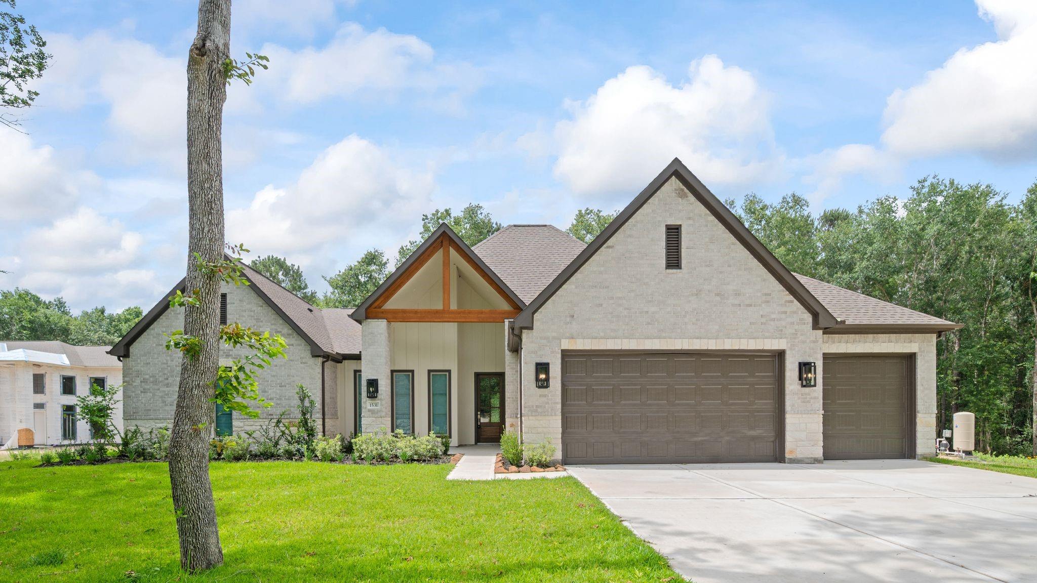 1531 Silver Creek Lane — photo