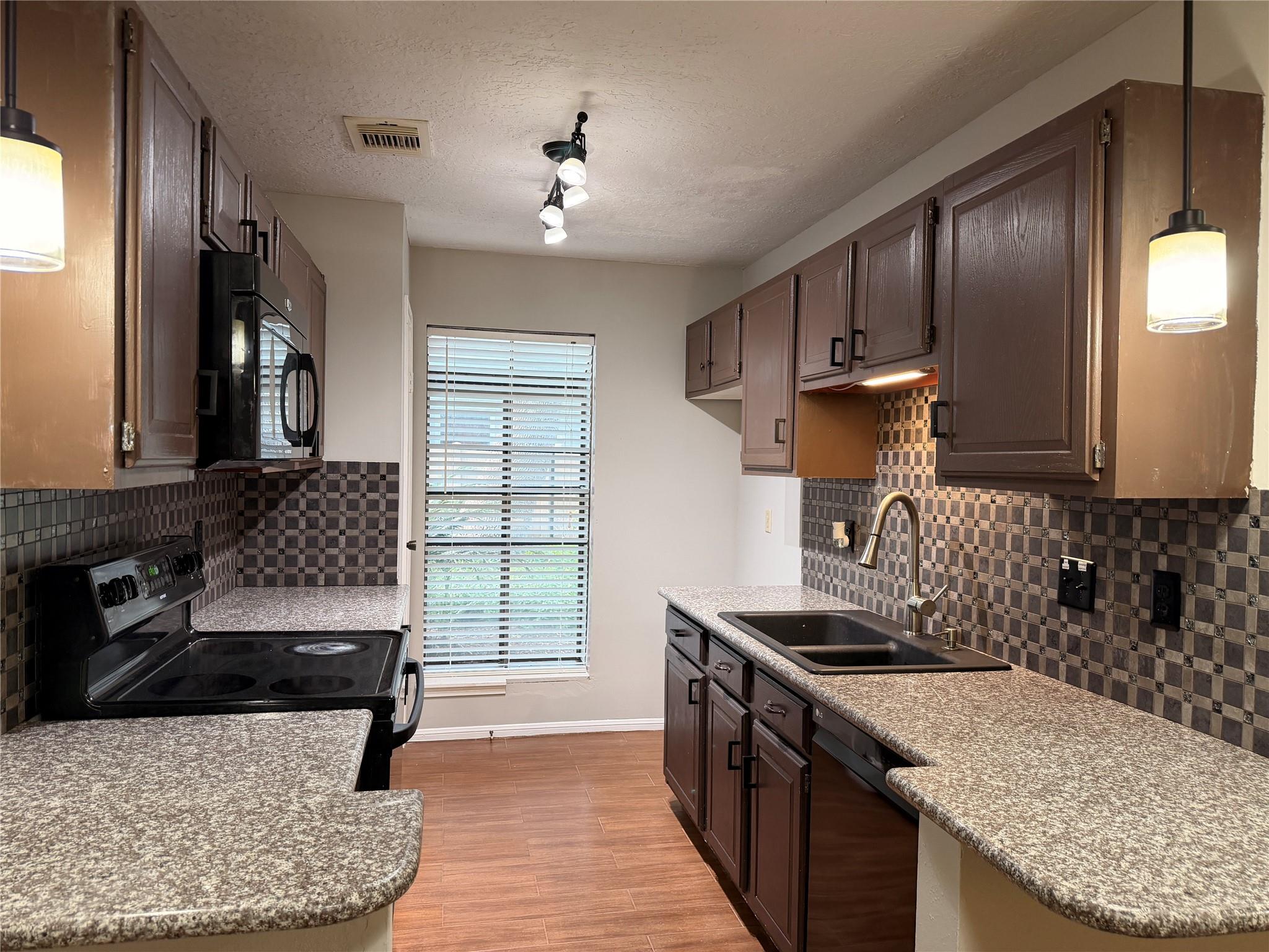 2379 Briarwest Boulevard #93 — photo