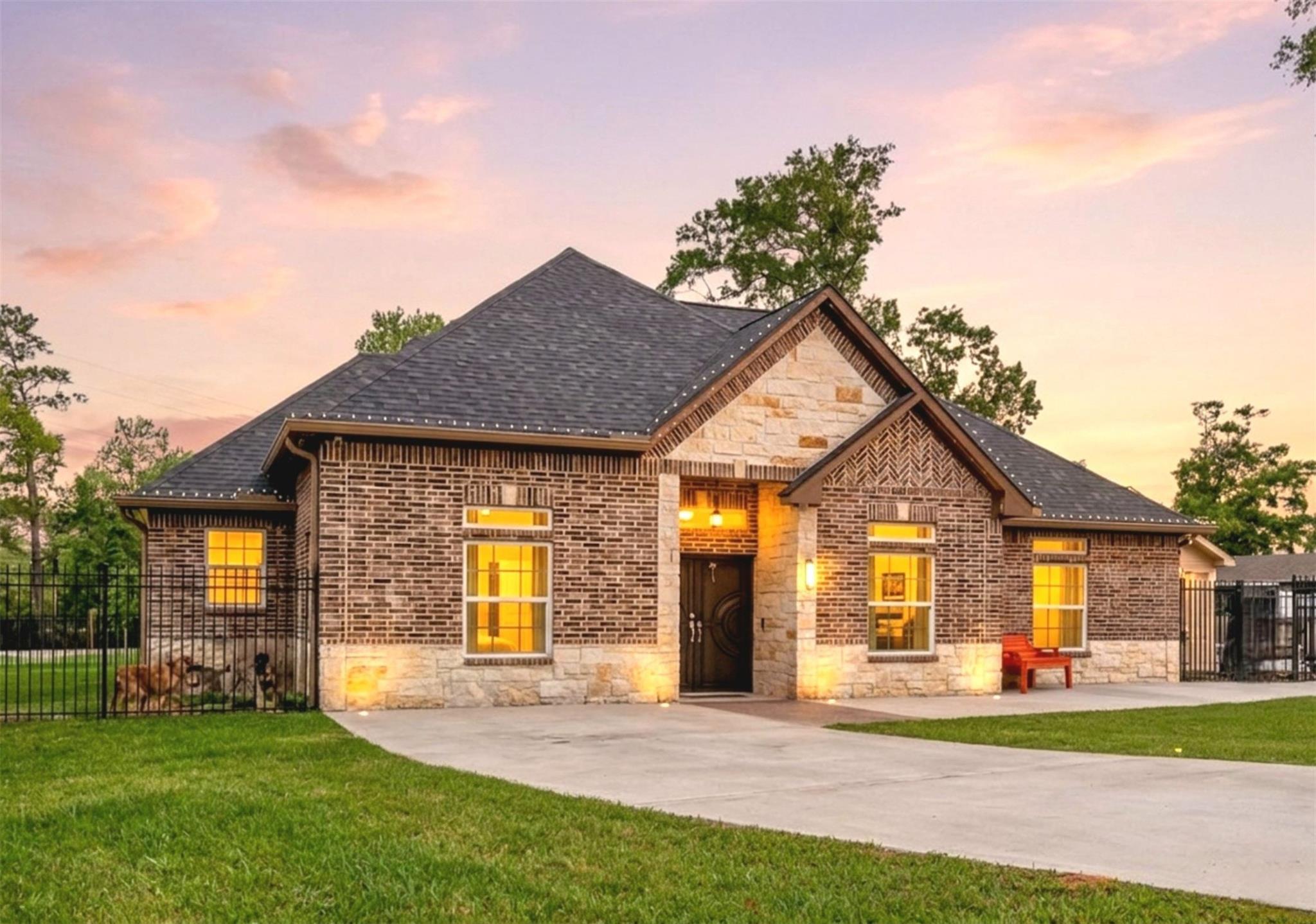 23519 Creek Wood Drive — photo