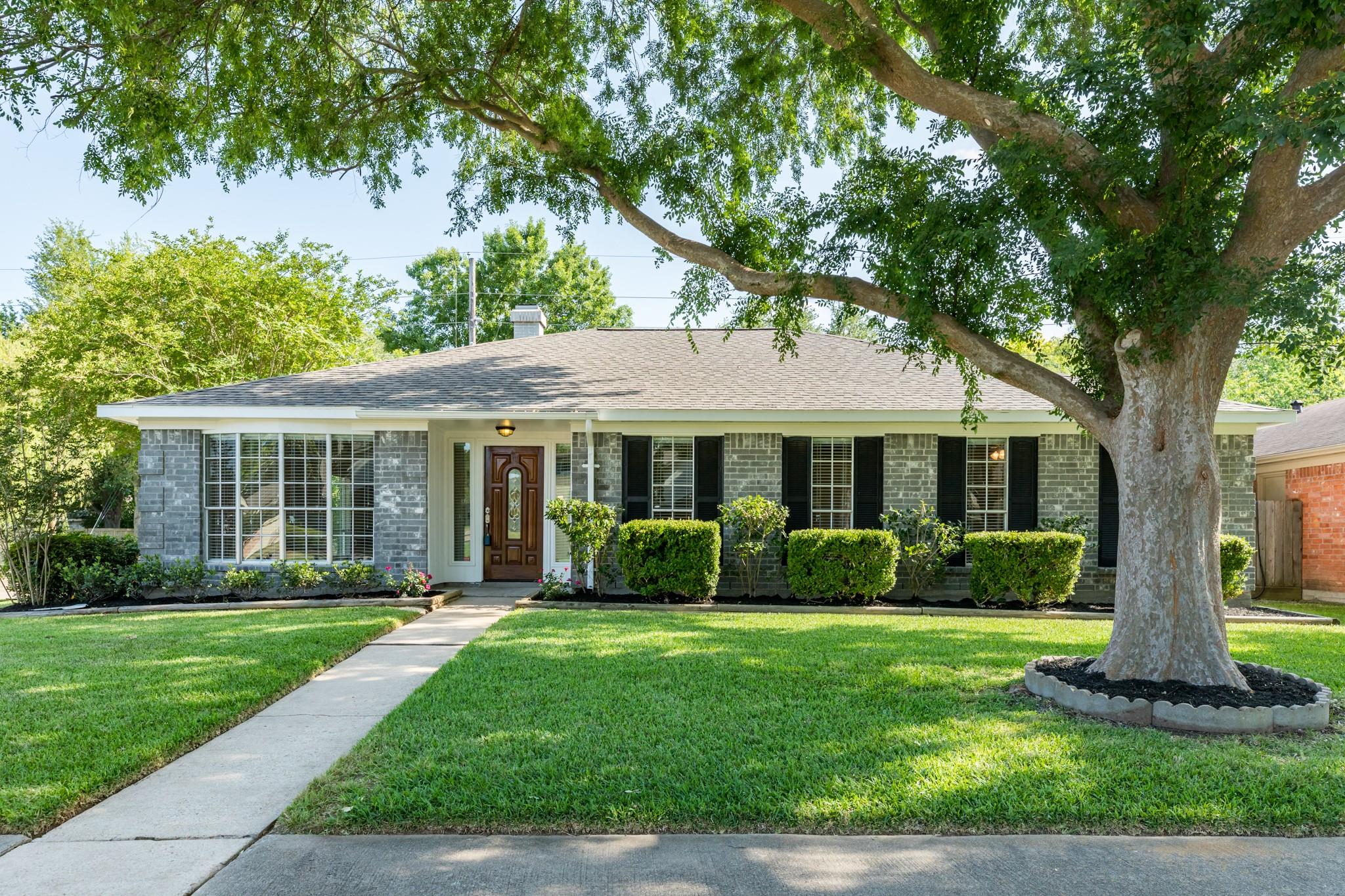 3042 Pecan Point Drive — photo