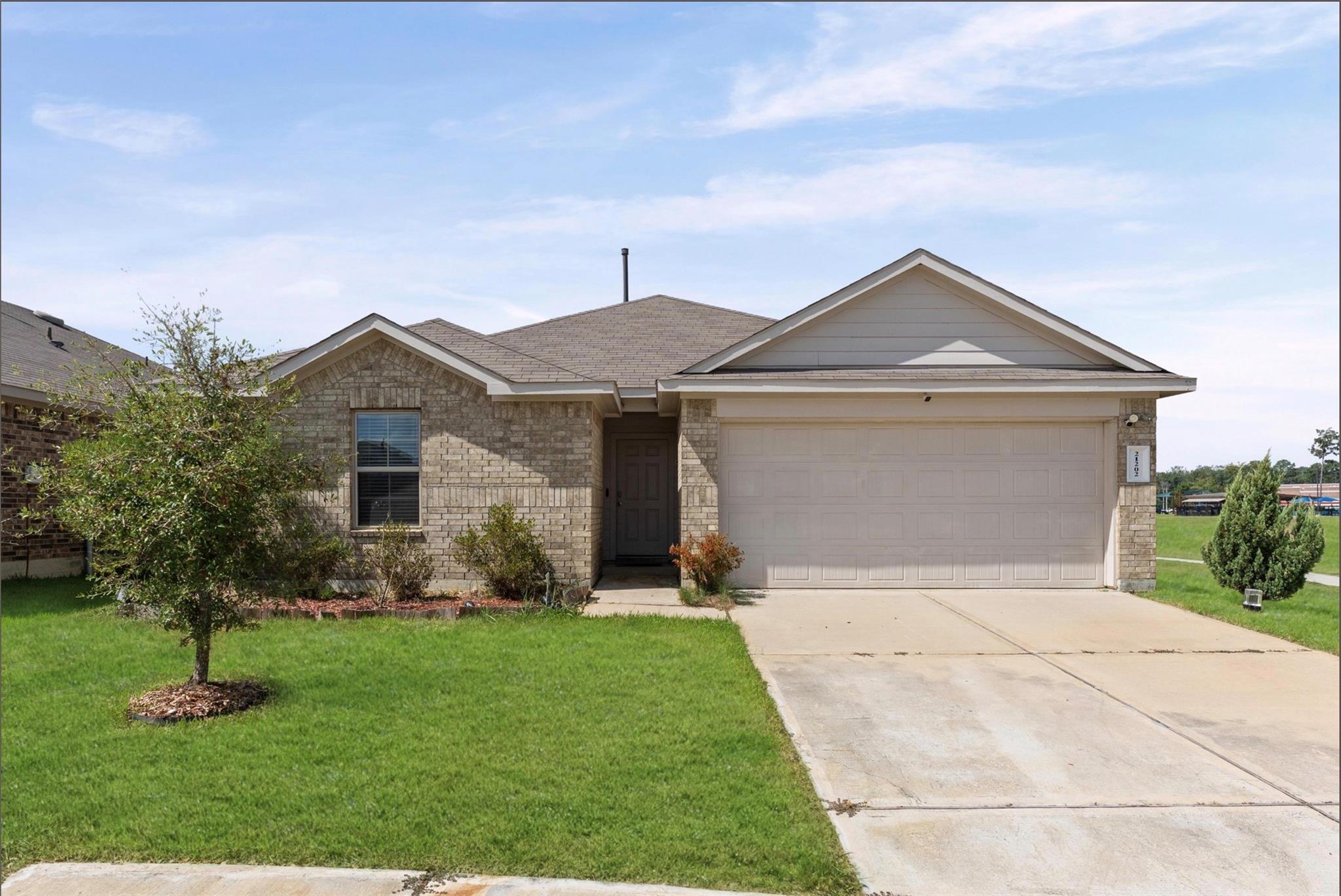 21202 Ivy Woods Court — photo