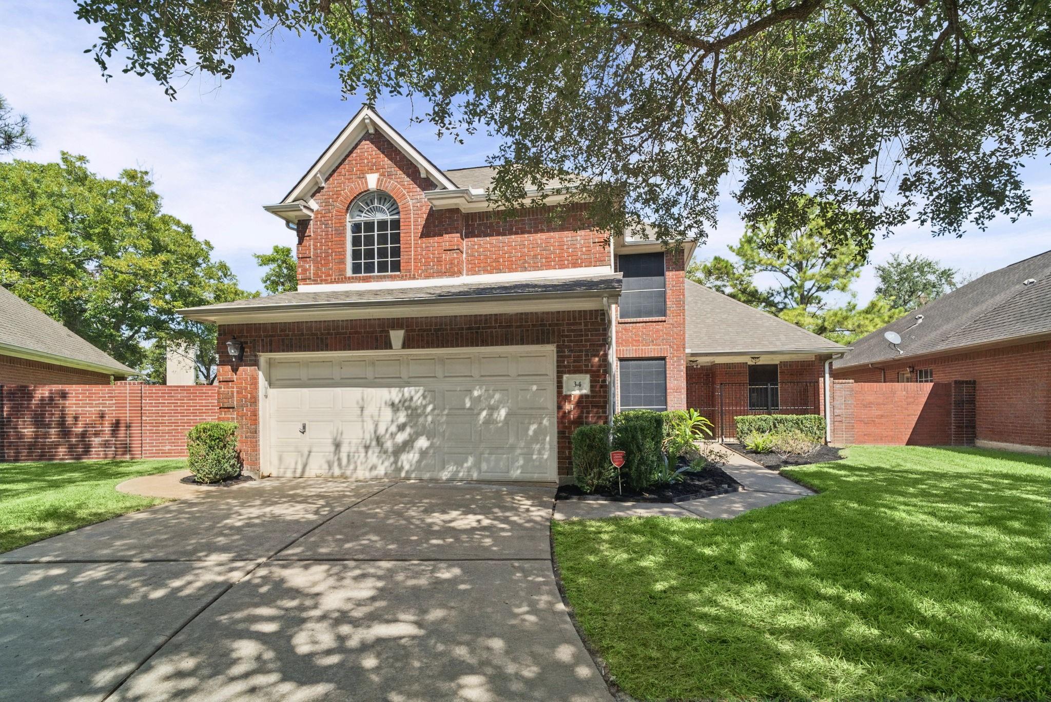 34 Grants Lake Circle — photo