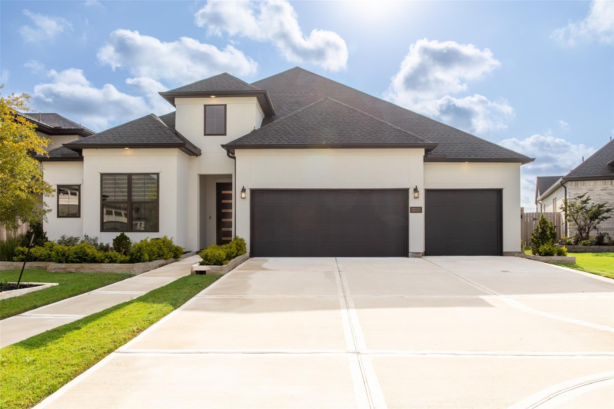 2015 Jade Manor Drive — photo