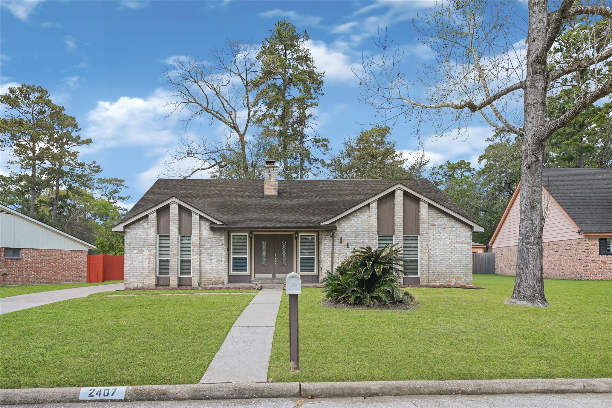 2407 Rambling Brook Drive — photo