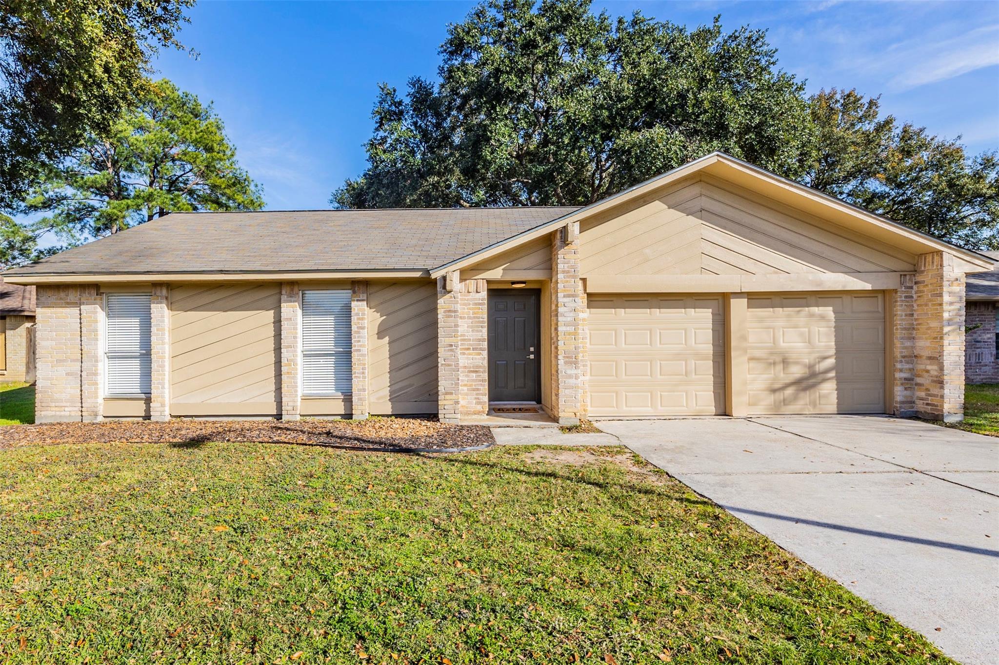 21022 Waymare Lane — photo