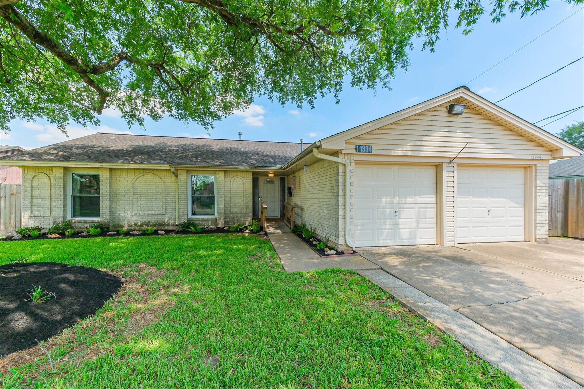 11334 Sagehill Drive — photo