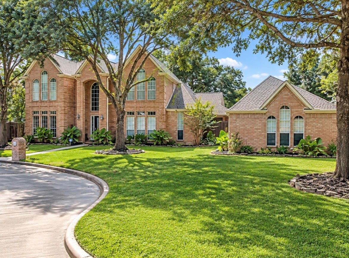 5802 Moss Point Court — photo