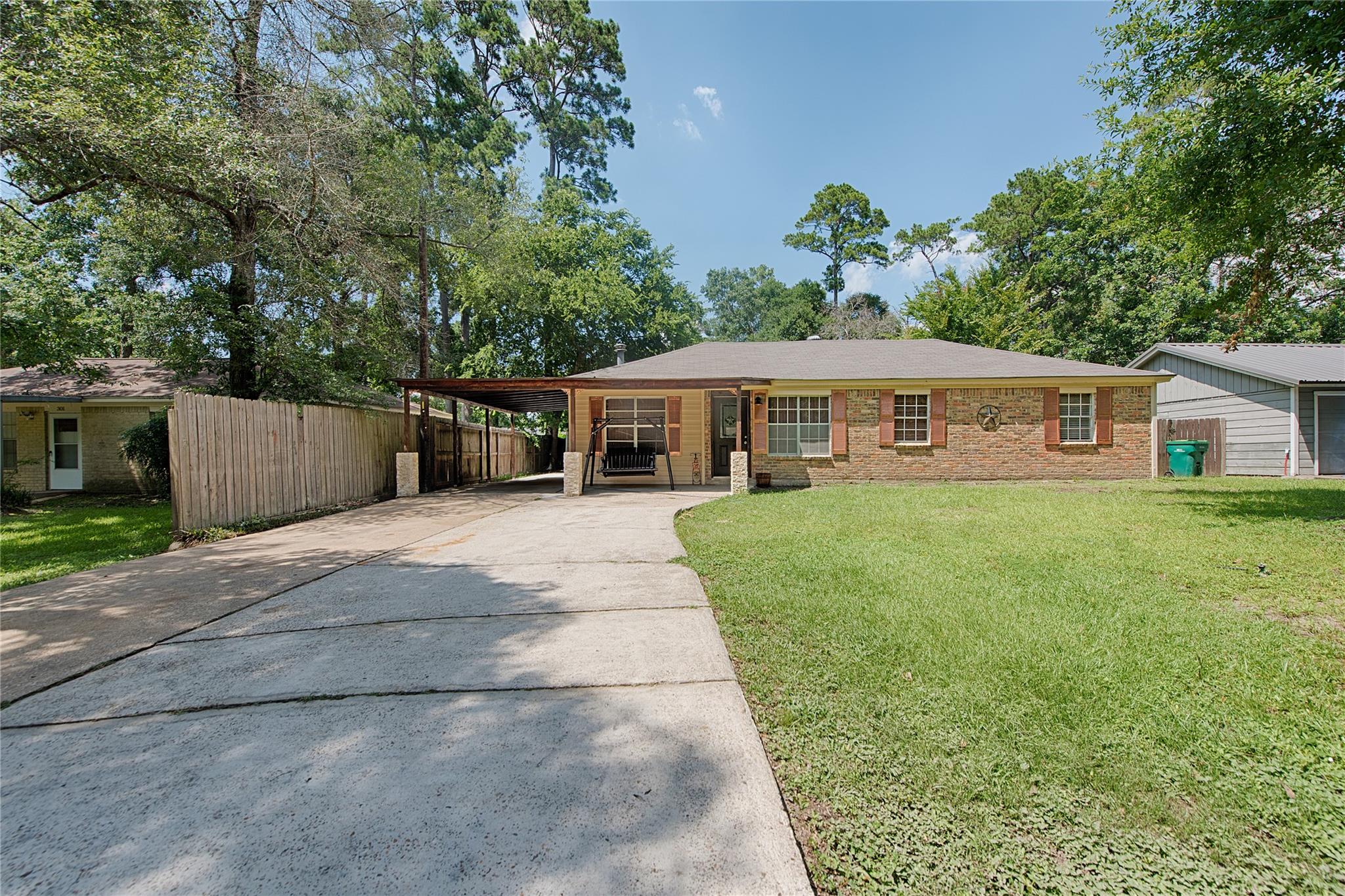 303 Spring Stream Bend — photo