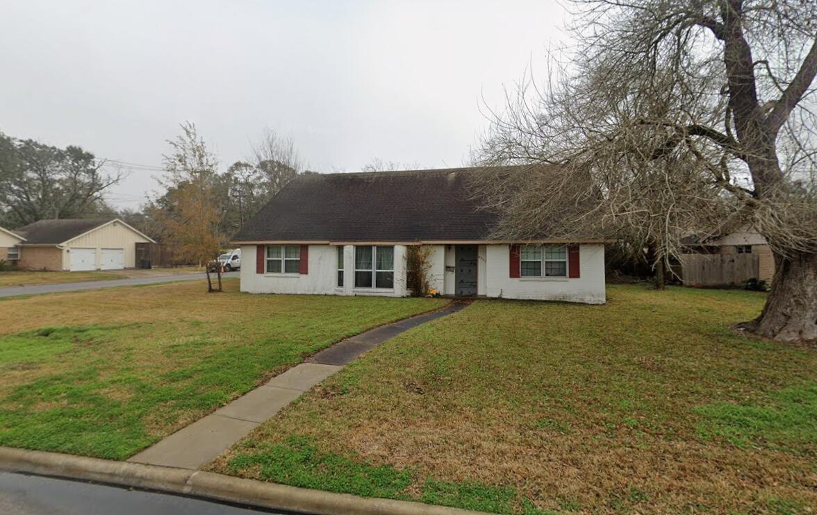 9303 Braes Bayou Drive — photo