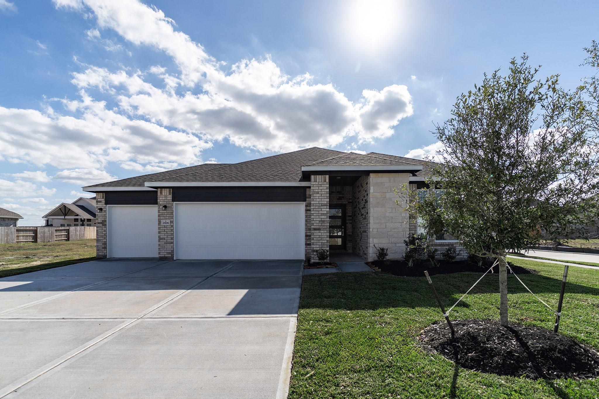 2806 Obsidian Drive — photo