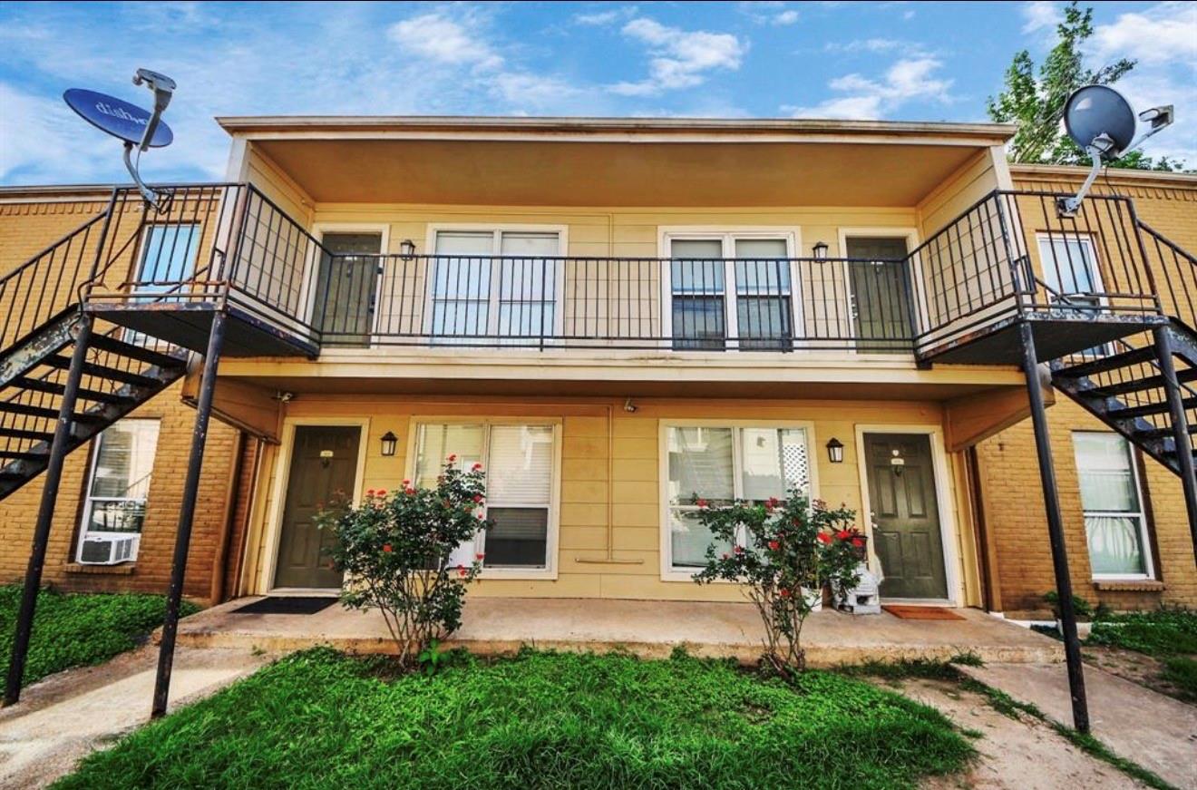 8100 Creekbend Drive #104 — photo
