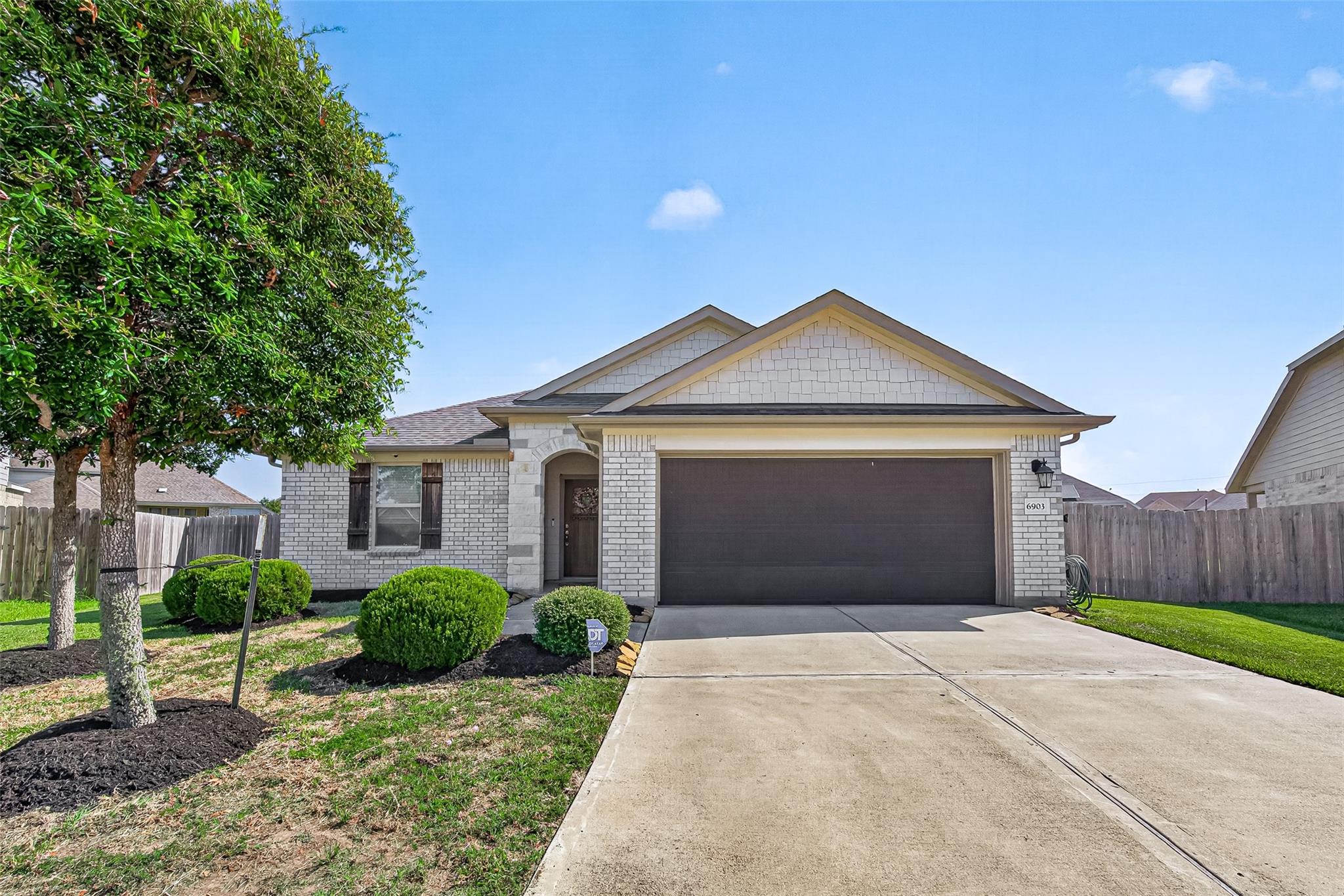 6903 Ridgemont Bend Ln — photo