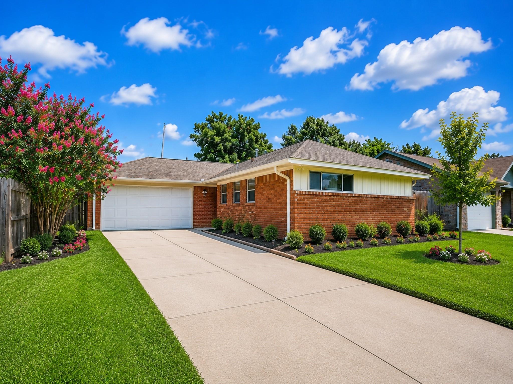 5404 Lorraine Drive — photo