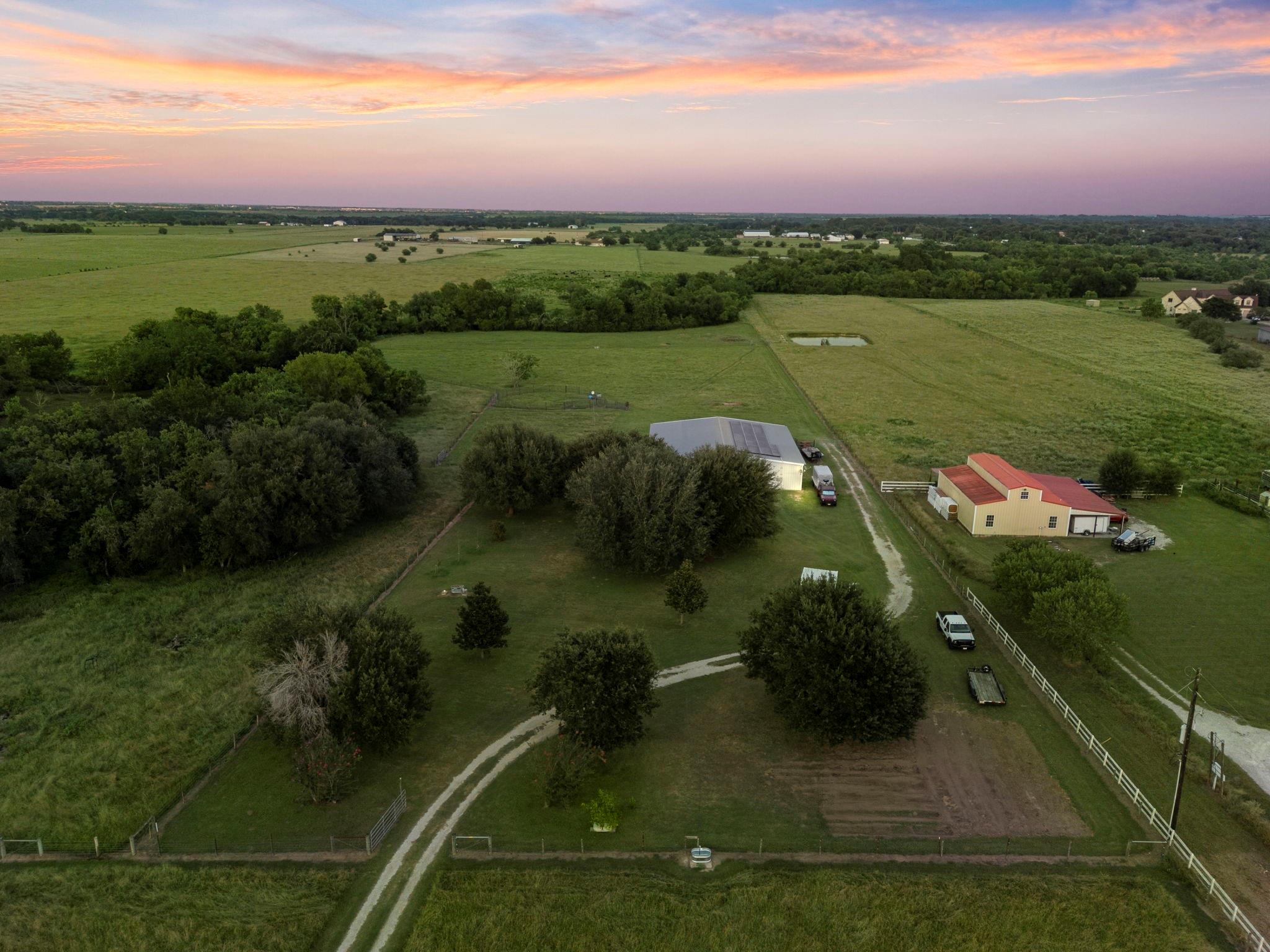 15610 Penick Road, Waller, TX 77484 — photo 3