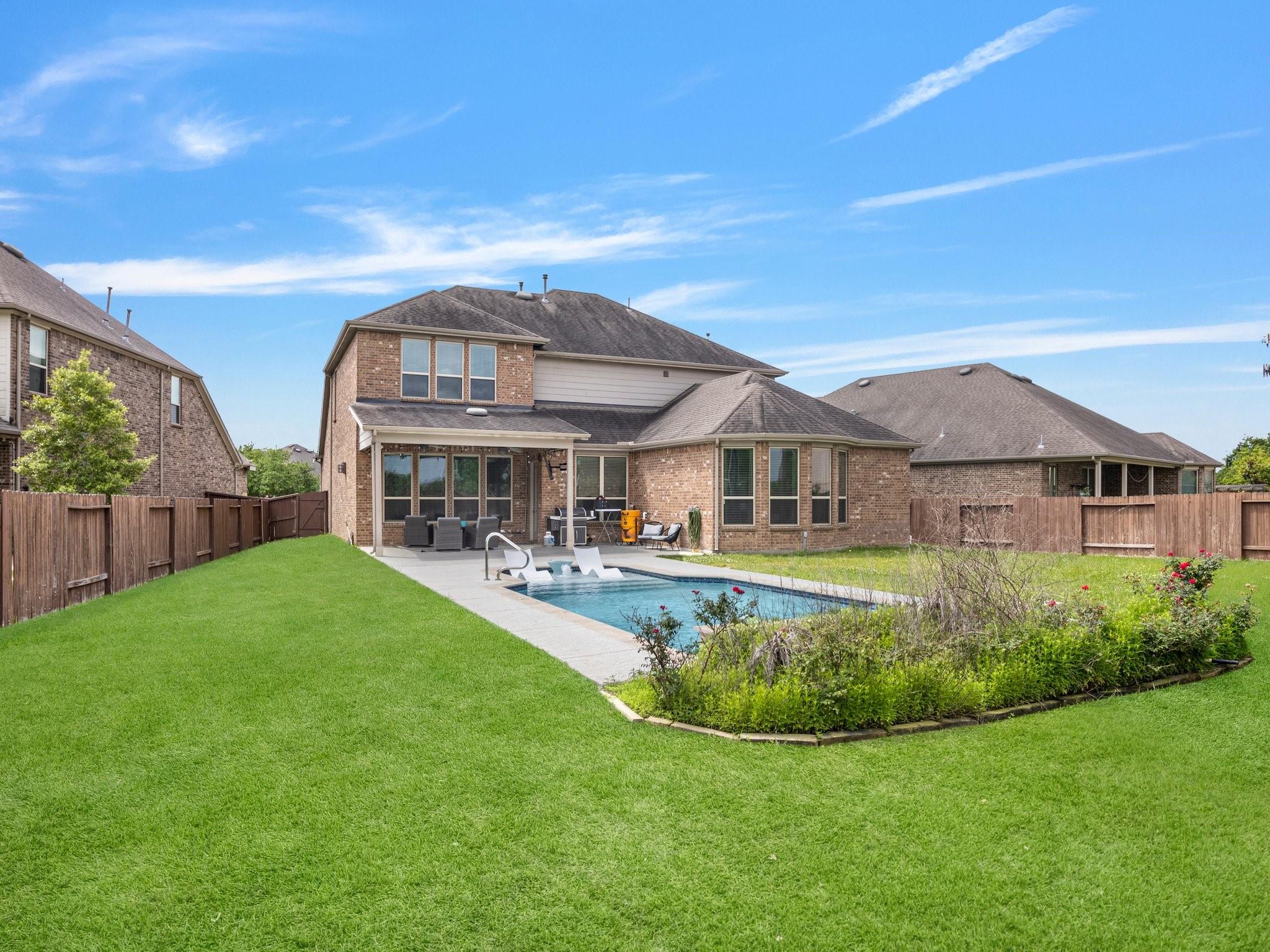 24910 Meadowthorn Crest Lane — photo