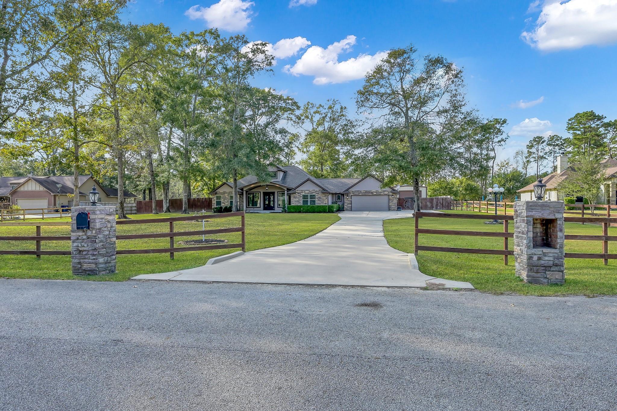 11486 Oak Springs Drive — photo